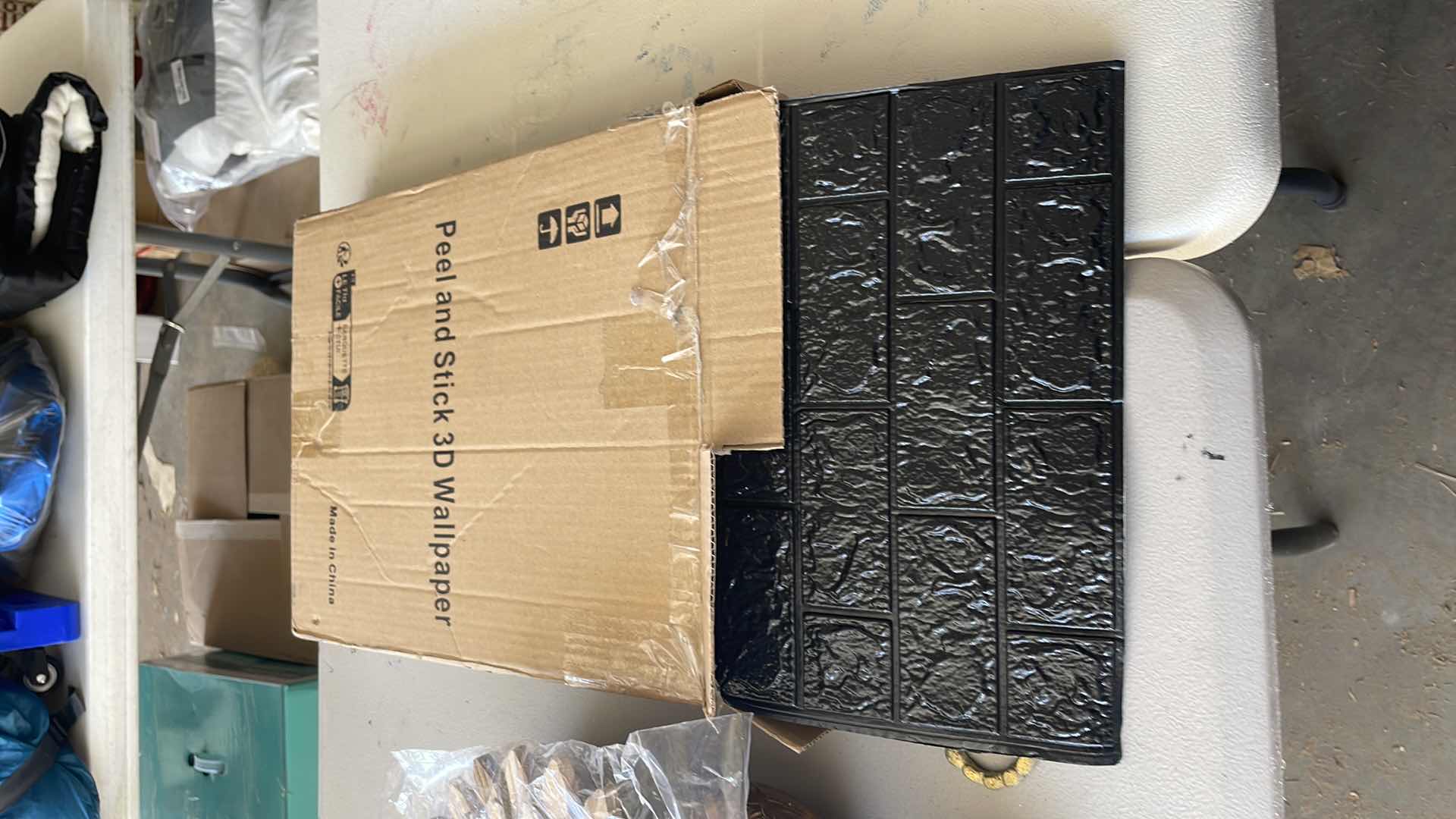 Photo 1 of DECORATING LOT MIRRORS PEEL AND STICK WALLPAPER POTS