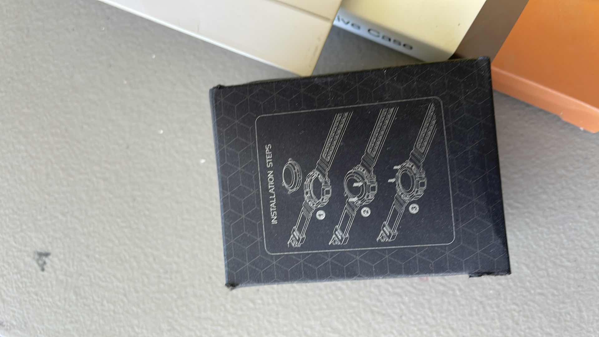 Photo 3 of BOX OF PHONE ACCESSORIES