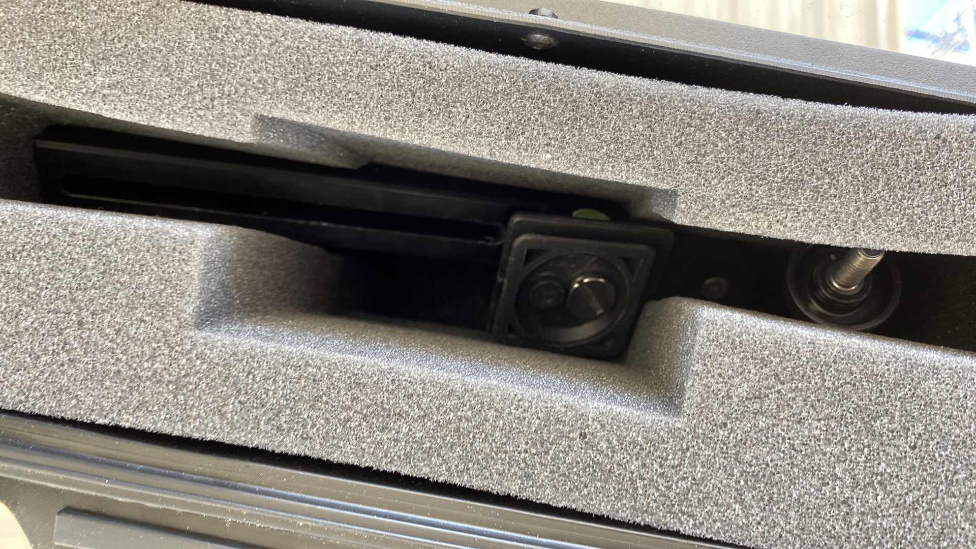 Photo 1 of 15” COLOR LCD FLAT PANEL TELEPROMPTER HEAD FOR FULL SIZE CAMERA FROM STEWART INSTRUMENTS RETAIL $1,075