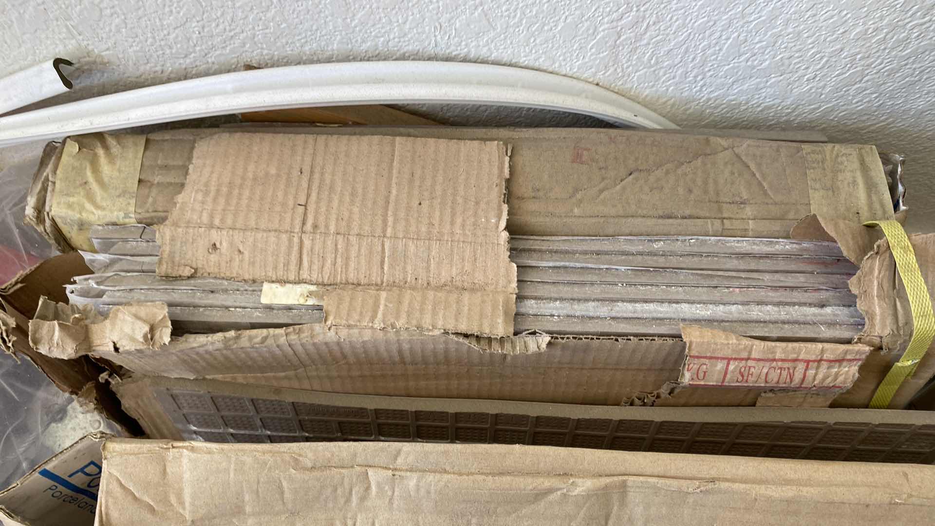 Photo 1 of 6 BOXES AND 5 PIECES FLOOR TILES 20” X 20”