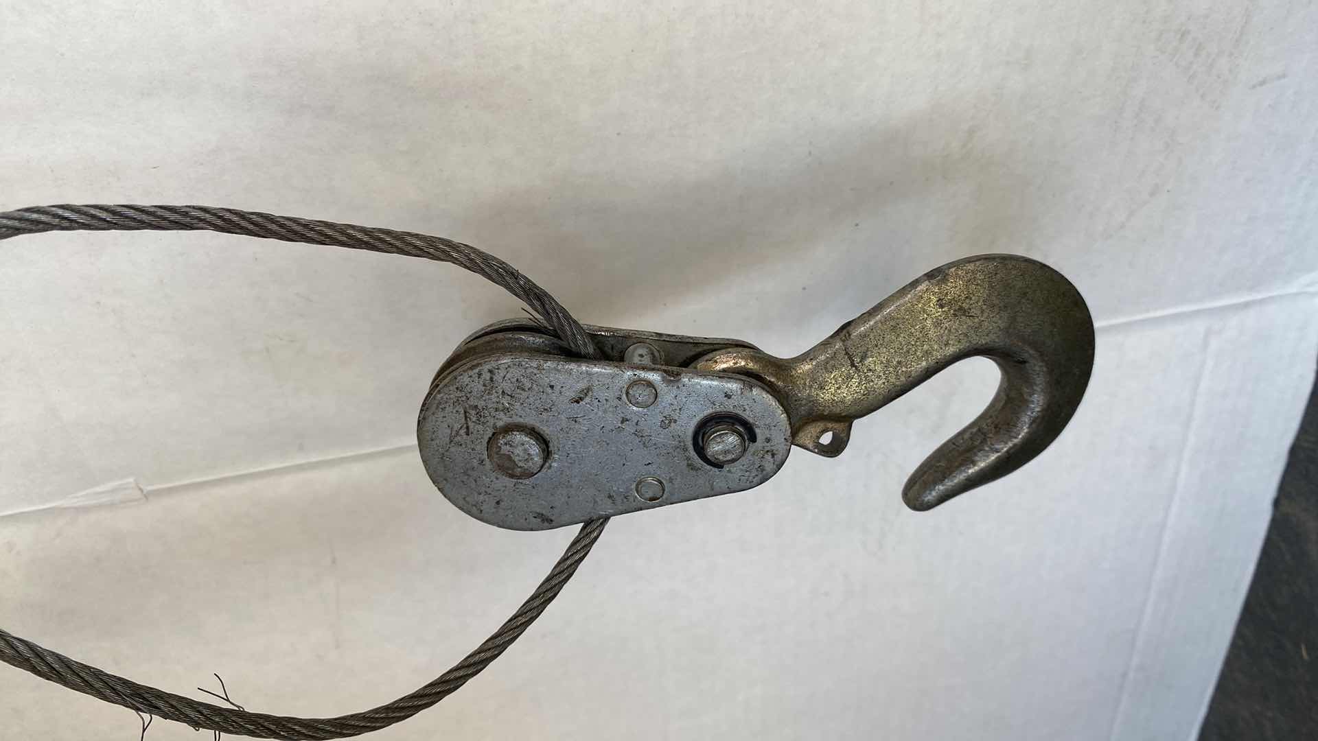 Photo 1 of CABLE  PULL