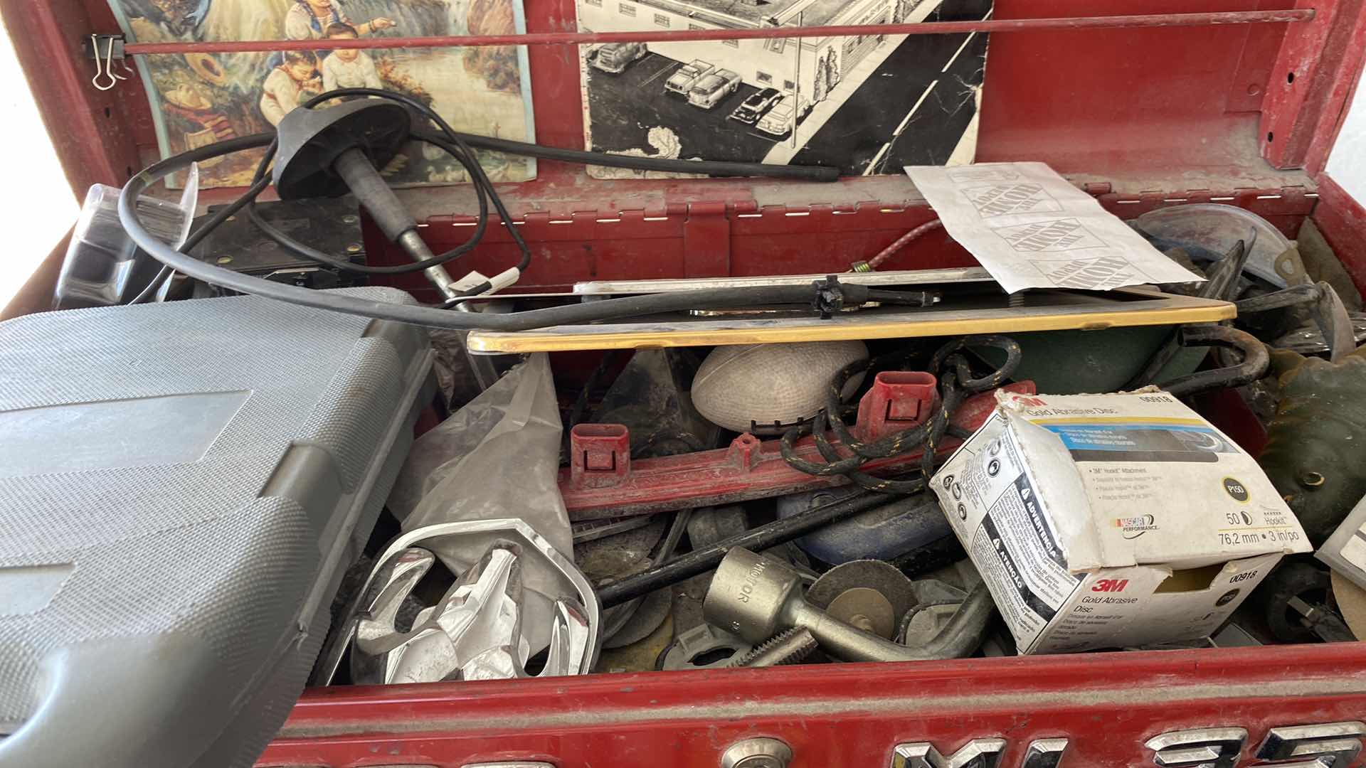 Photo 2 of CRAFTSMAN  TOOL BOX WITH CONTENTS