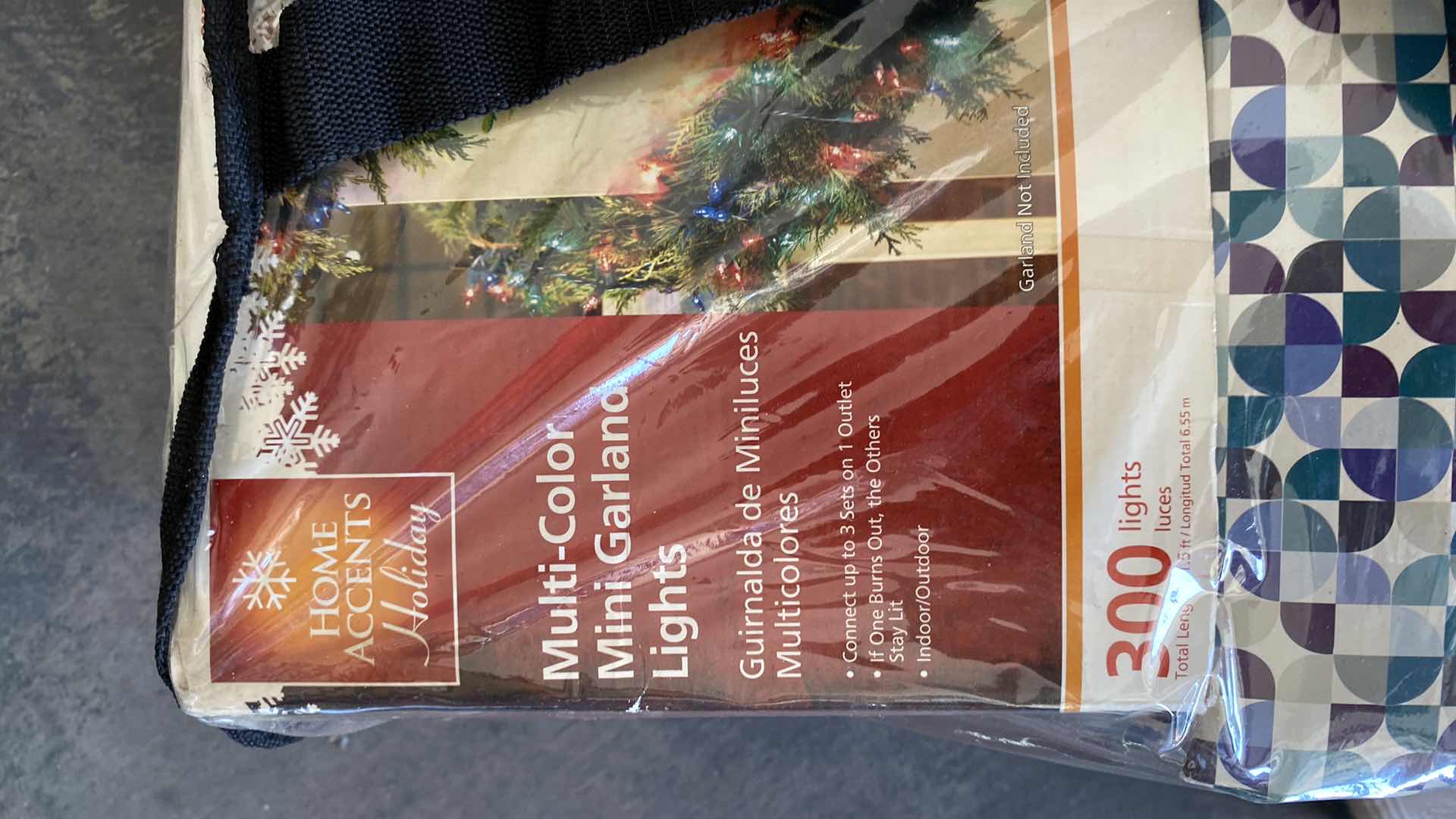 Photo 1 of HOLIDAY LIGHTS