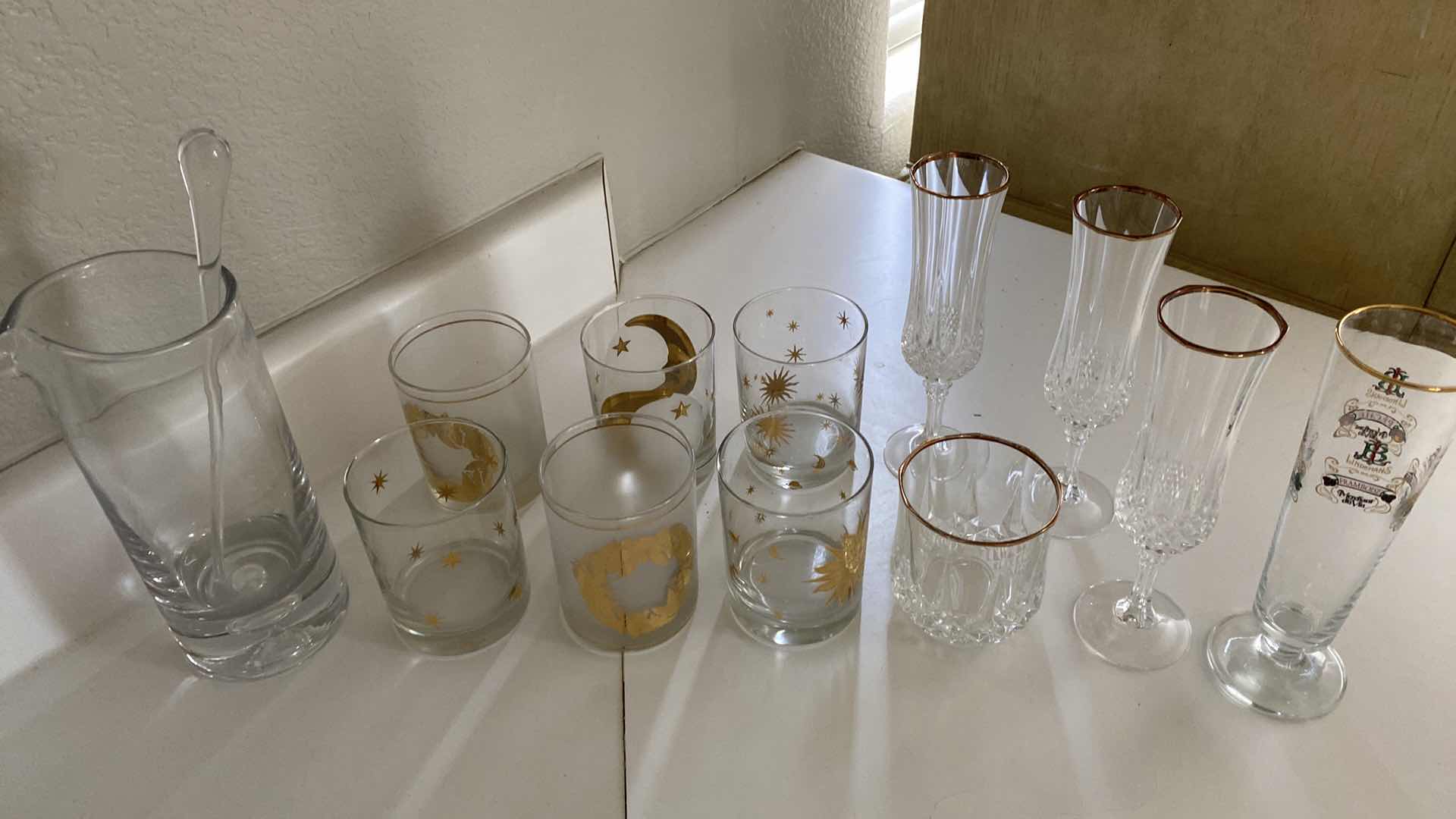 Photo 1 of MARTINI PITCHER WITH GOLD TRIMMED GLASSWARE