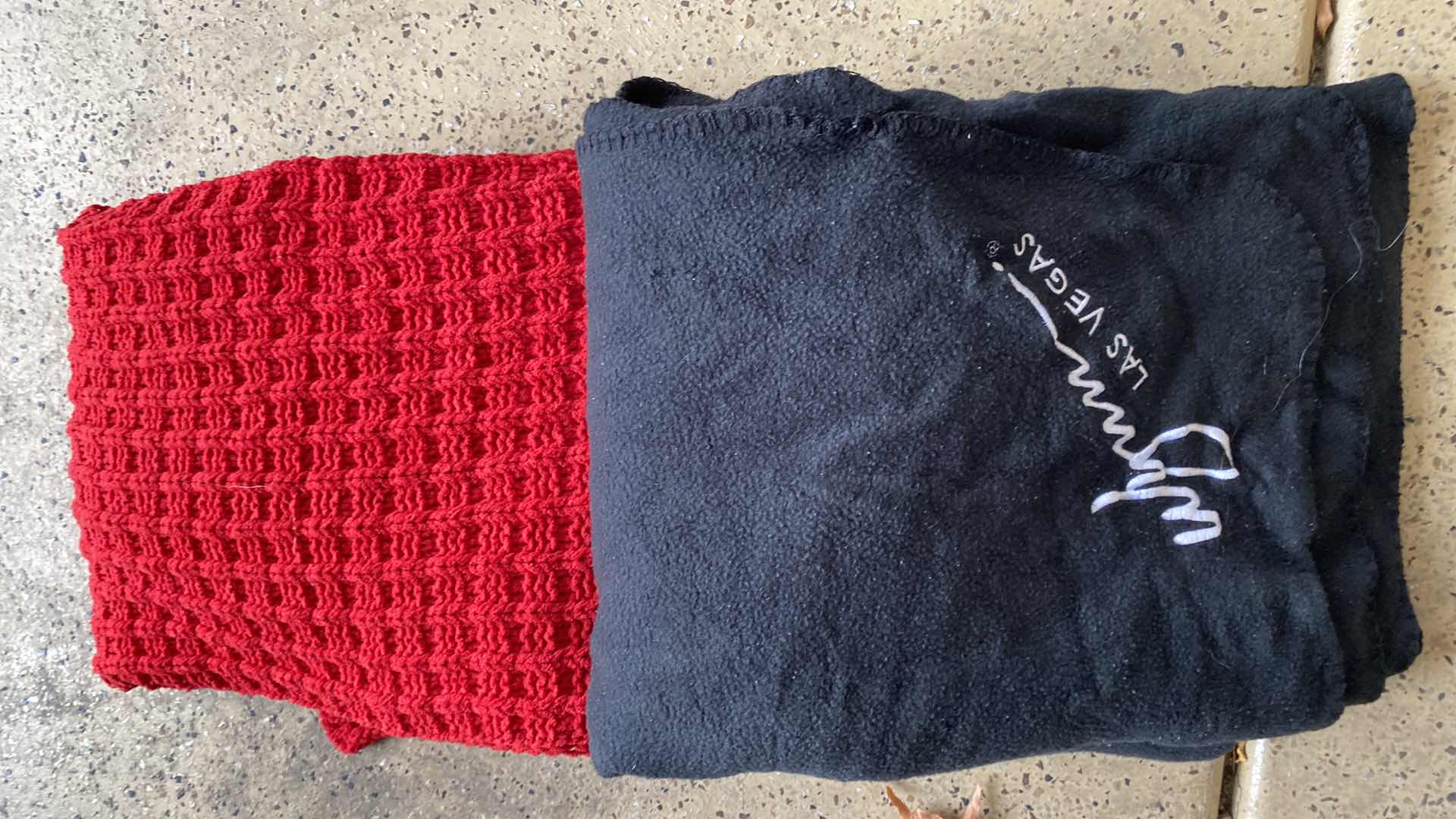 Photo 1 of ASSORTMENT HOME GOODS-THROWS, RUGS, BACKPACK