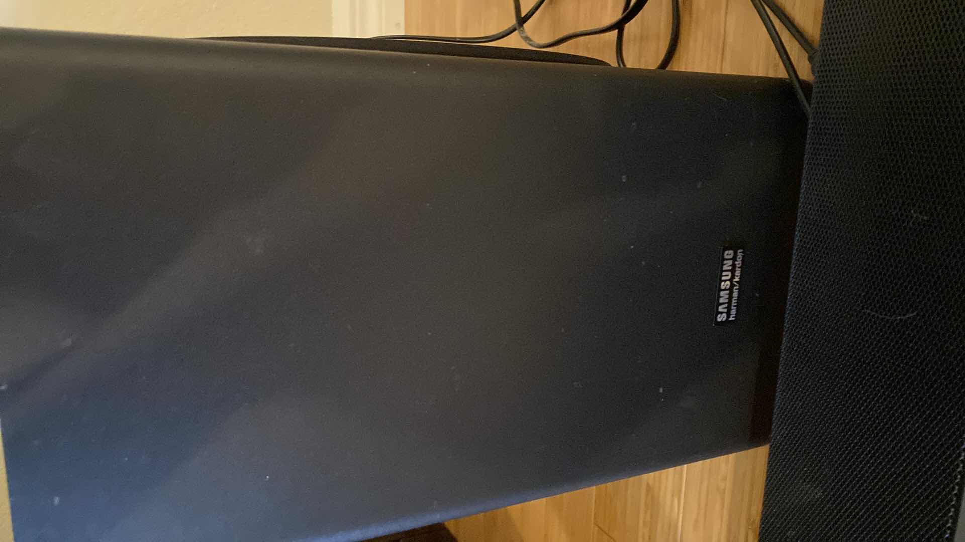 Photo 1 of SAMSUNG HARMON KARDON SUB WOOFER  AND SOUNDBAR WITH REMOTE