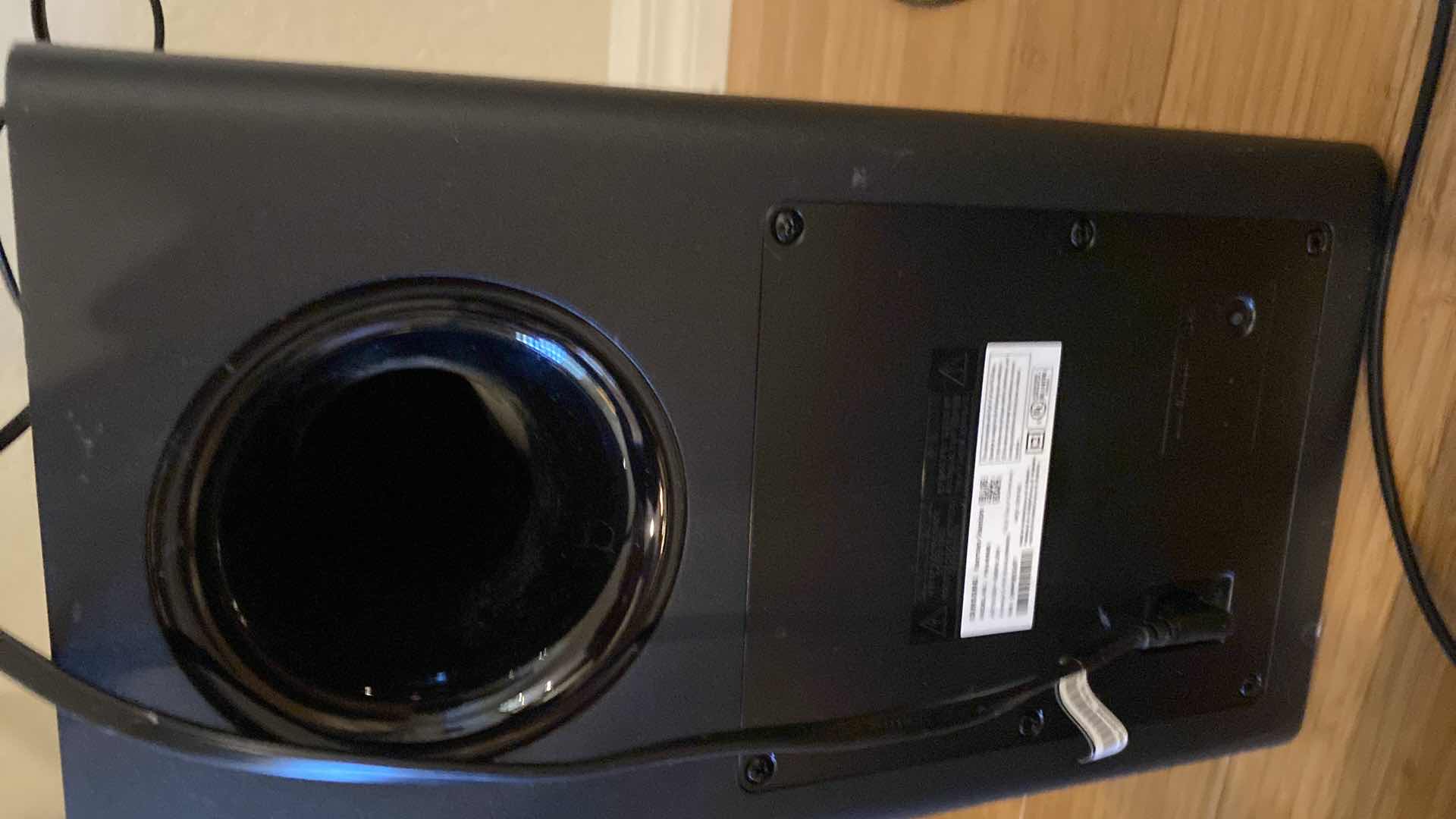 Photo 1 of SAMSUNG HARMON KARDON SUB WOOFER  AND SOUNDBAR WITH REMOTE