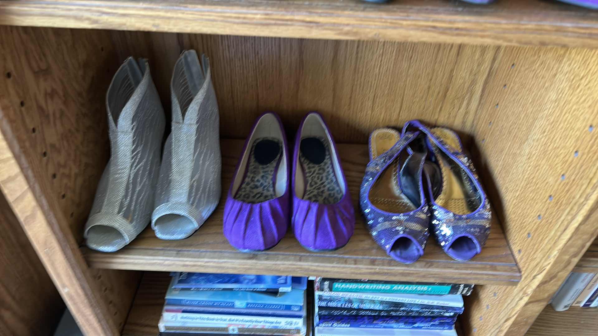 Photo 1 of 9 PAIRS WOMENS SHOES SIZE 7