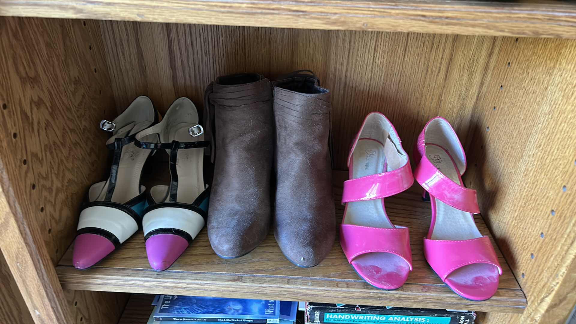 Photo 1 of 9 PAIRS WOMENS SHOES SIZE 7