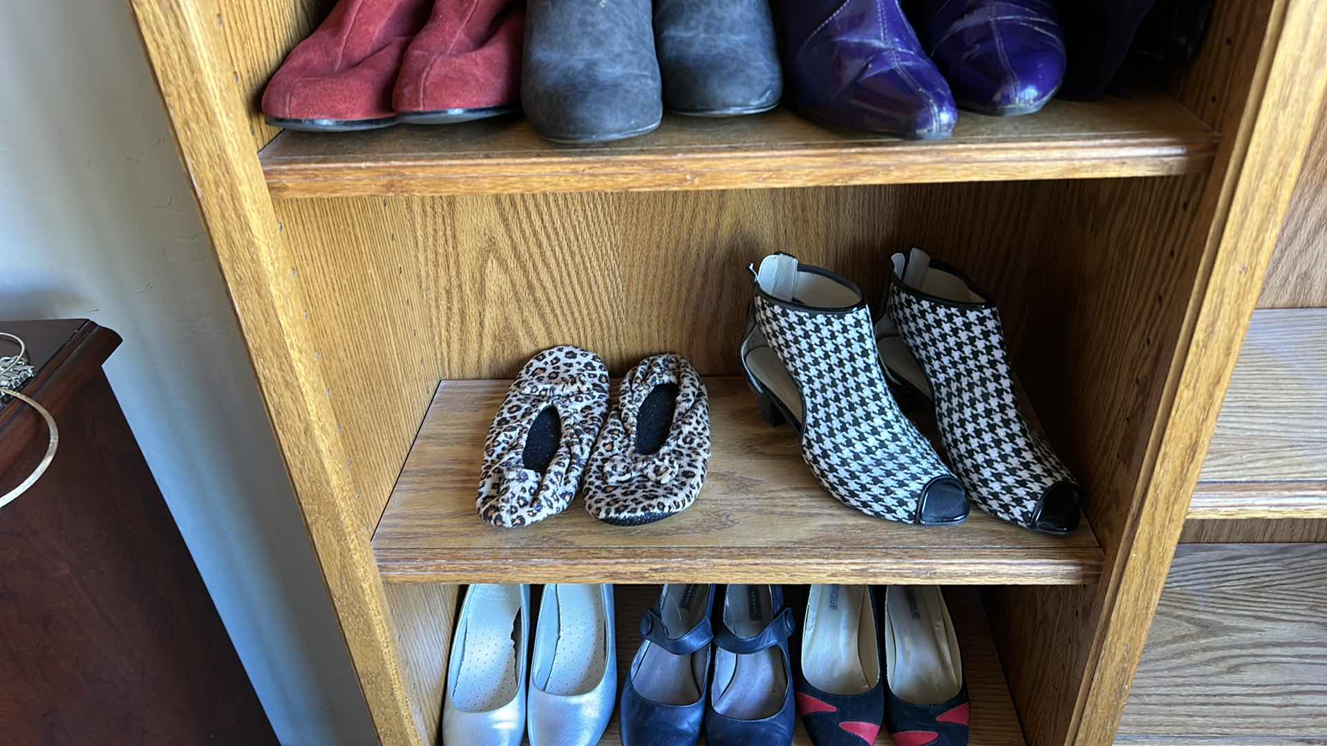 Photo 1 of 11 PAIRS WOMENS SHOES SIZE 7