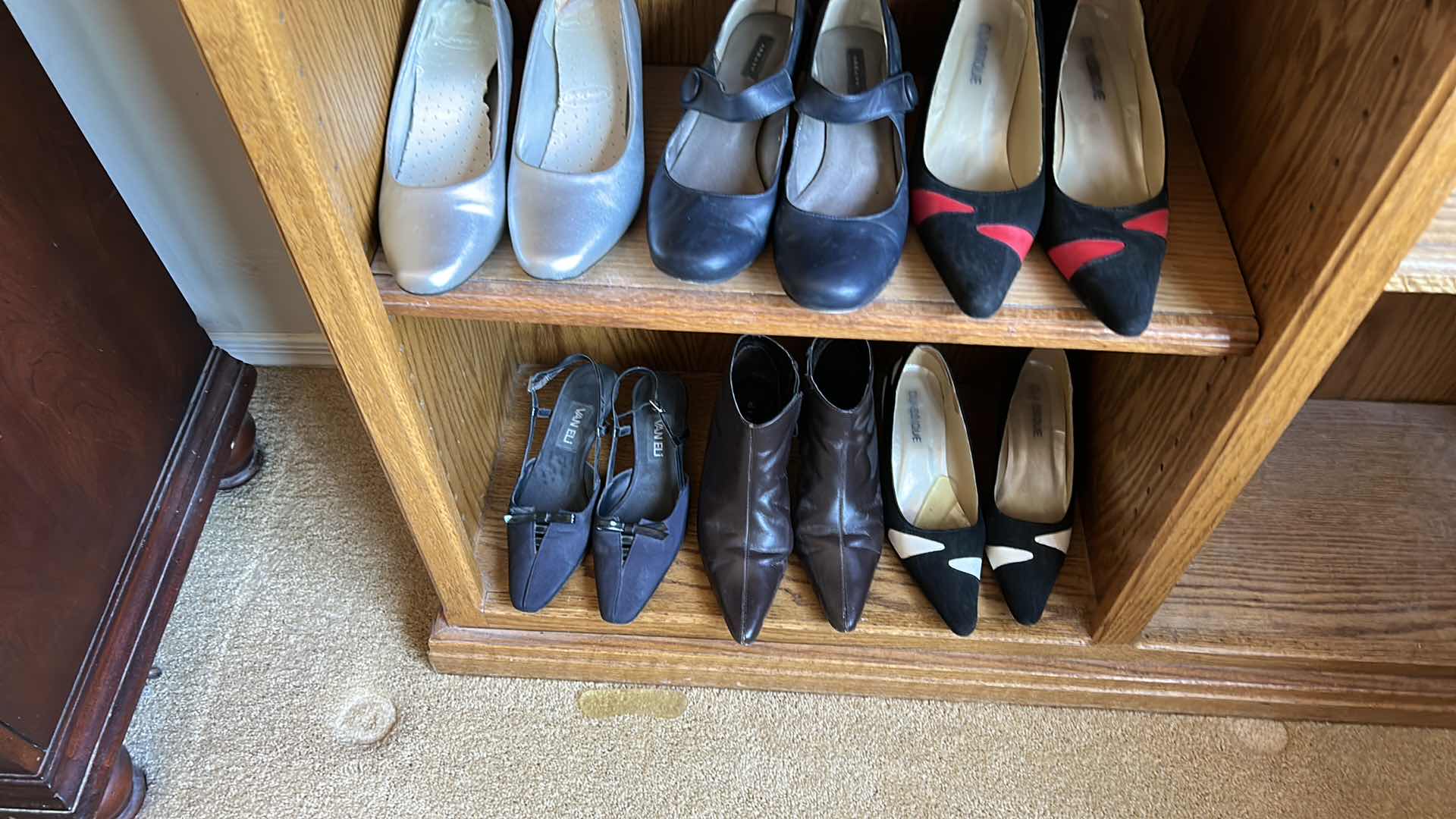 Photo 1 of 11 PAIRS WOMENS SHOES SIZE 7