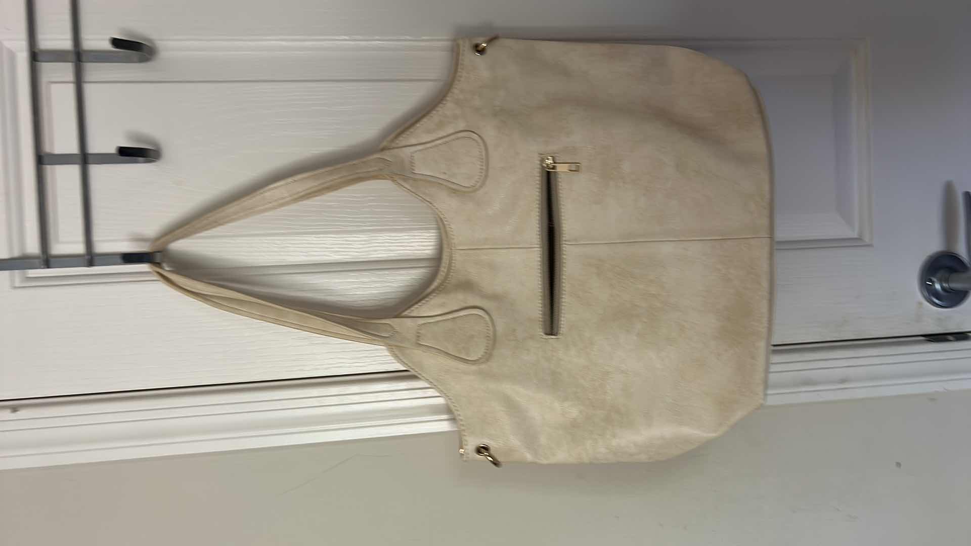 Photo 1 of 4 WOMENS HANDBAGS