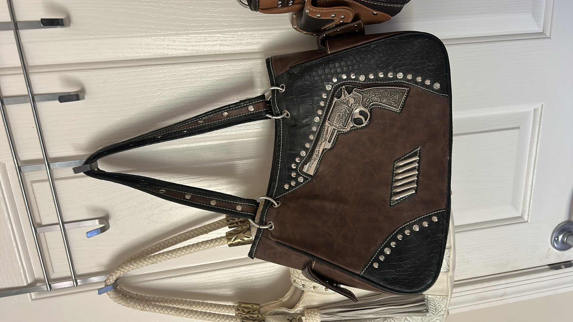 Photo 1 of 4 WOMENS HANDBAGS