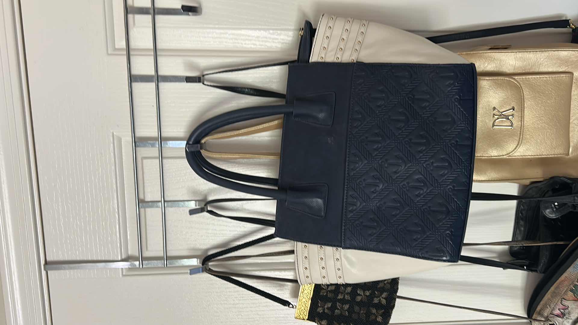 Photo 1 of 9 WOMENS HANDBAGS