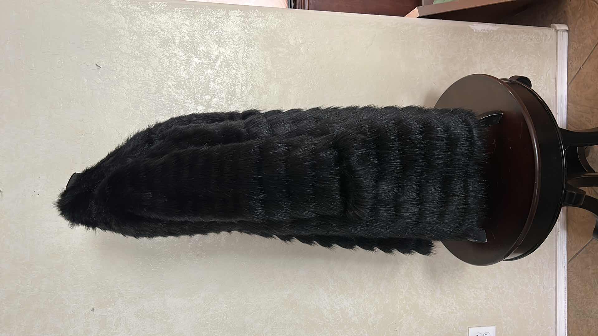 Photo 1 of FABULOUSLY FAUX WOMENS COAT SIZE M