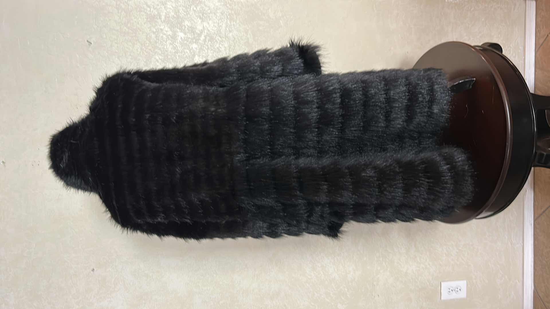 Photo 1 of FABULOUSLY FAUX WOMENS COAT SIZE M