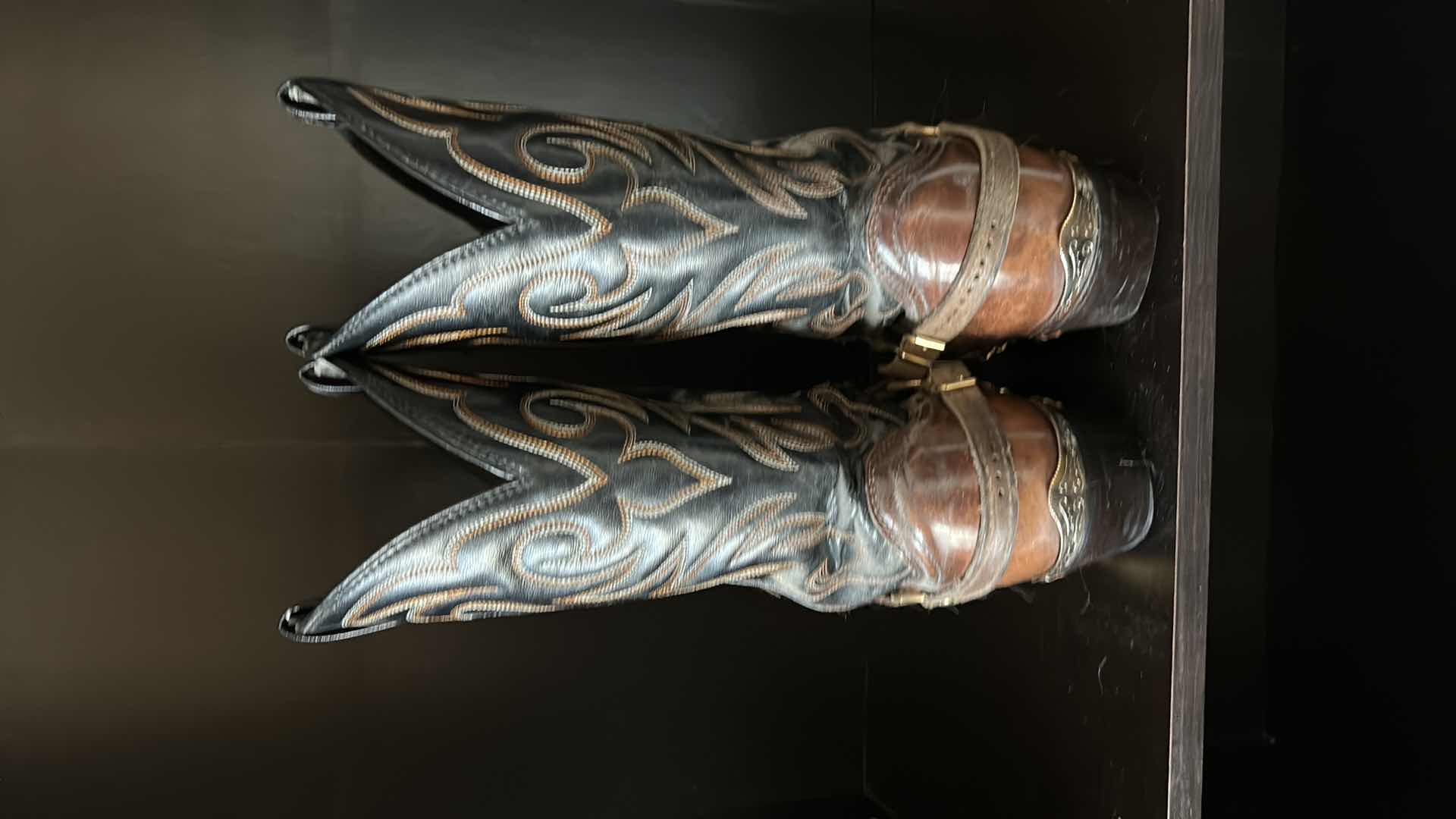 Photo 1 of MENS BLACK AND BROWN LEATHER COMBOY BOOTS