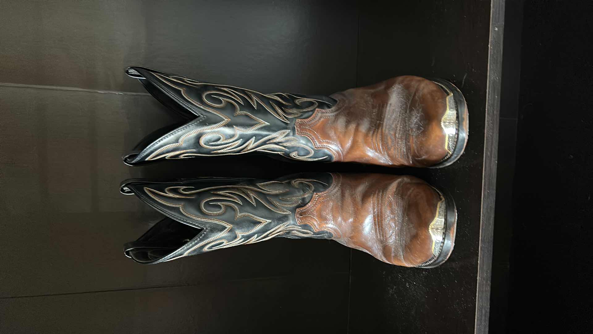Photo 1 of LOREDO MENS LEATHER COWBOY BOOTS 10D