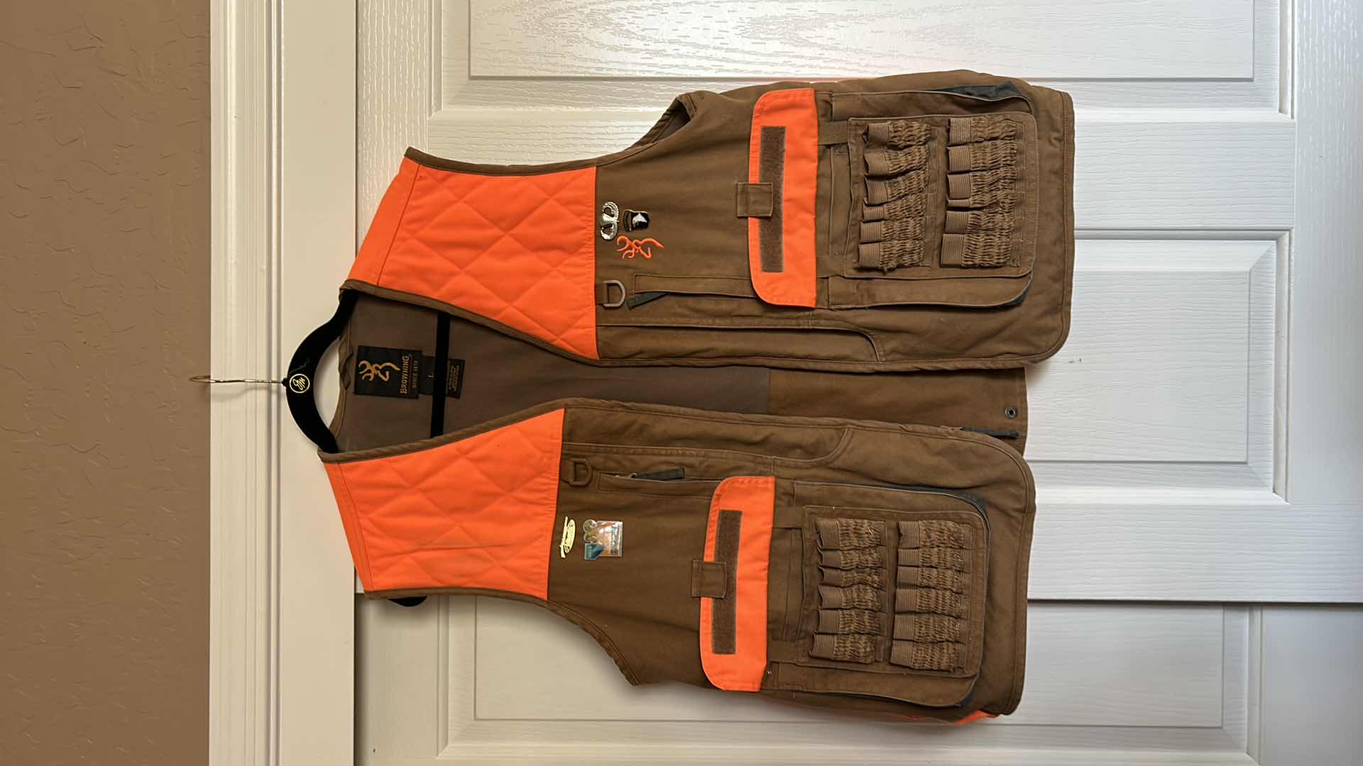 Photo 1 of BROWNING HUNTING VEST SIZE L
