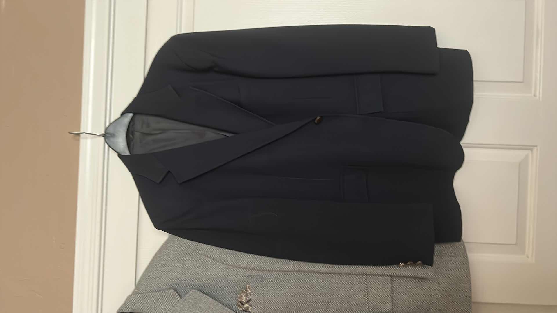 Photo 1 of FOUR MENS SPORTS JACKETS MOSTLY 46/48