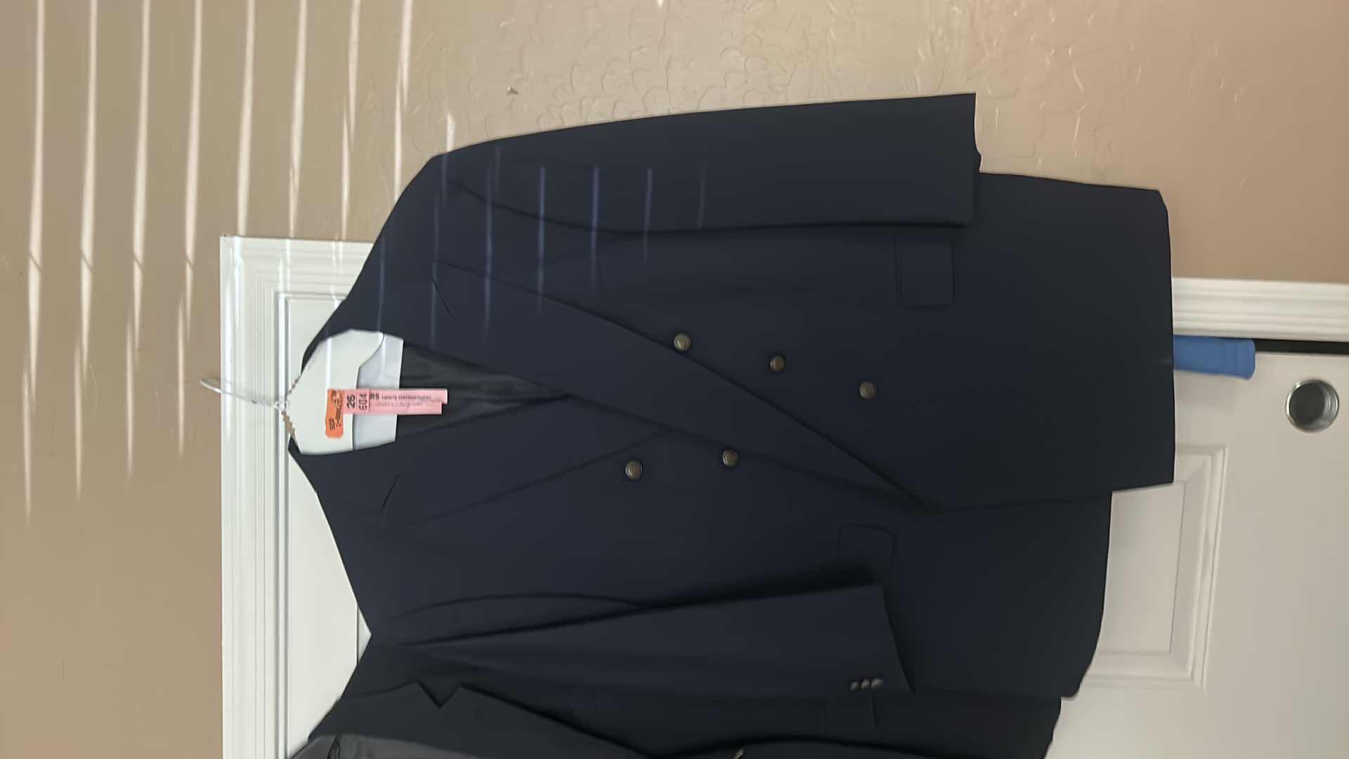 Photo 1 of FOUR MENS SPORTS JACKETS MOSTLY 46/48