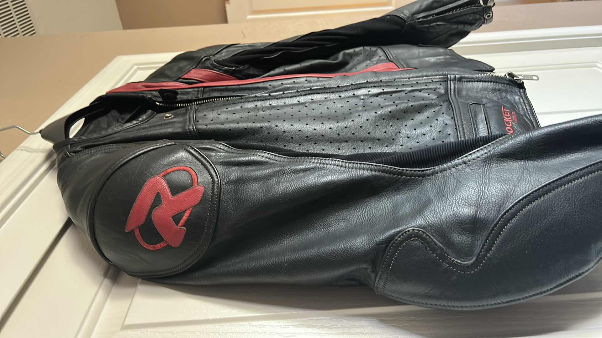 Photo 1 of JOE ROCKET MOTORCYCLE JACKET SIZE 44