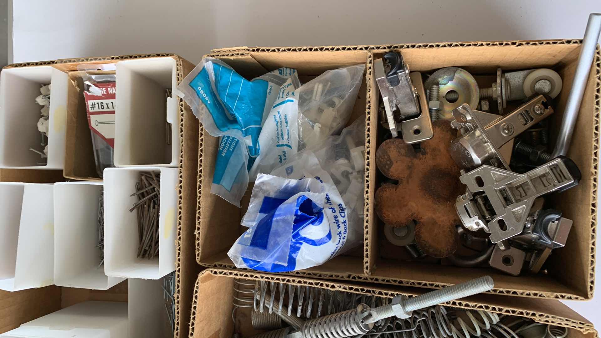 Photo 1 of HOME HARDWARE