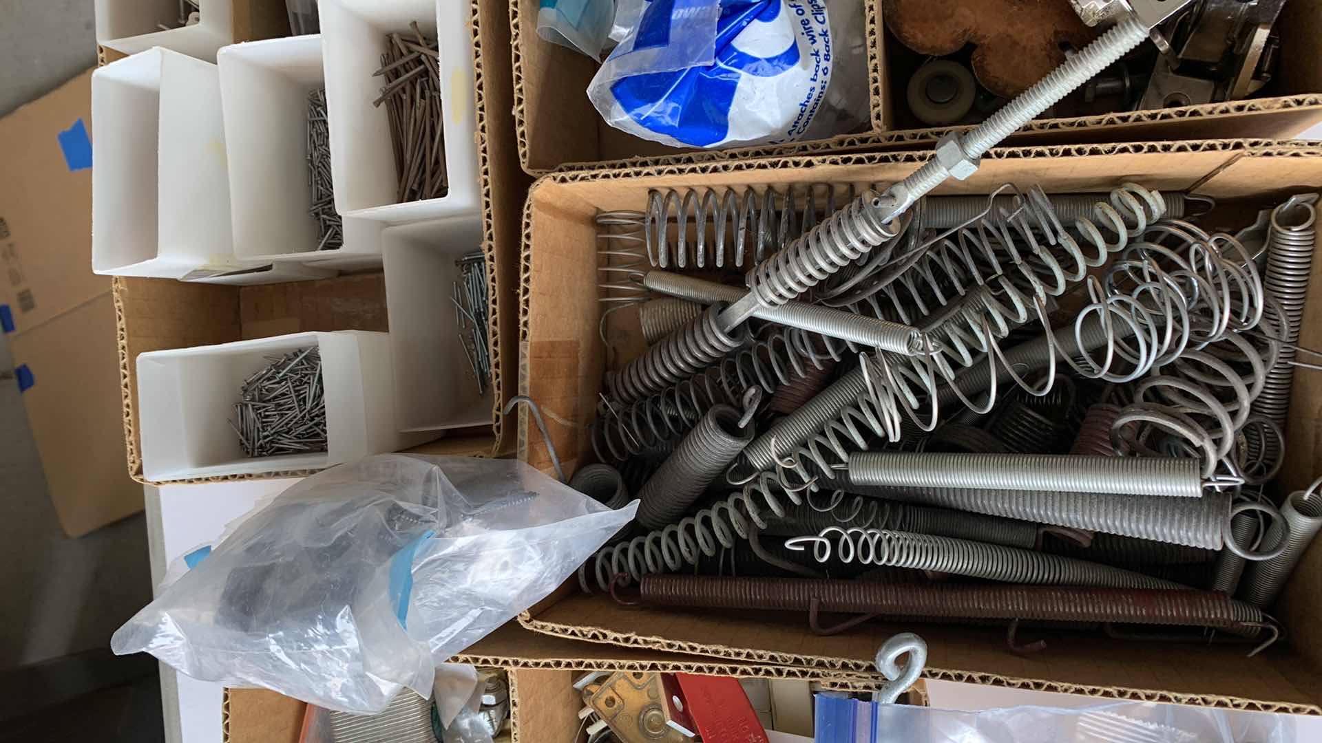 Photo 1 of HOME HARDWARE