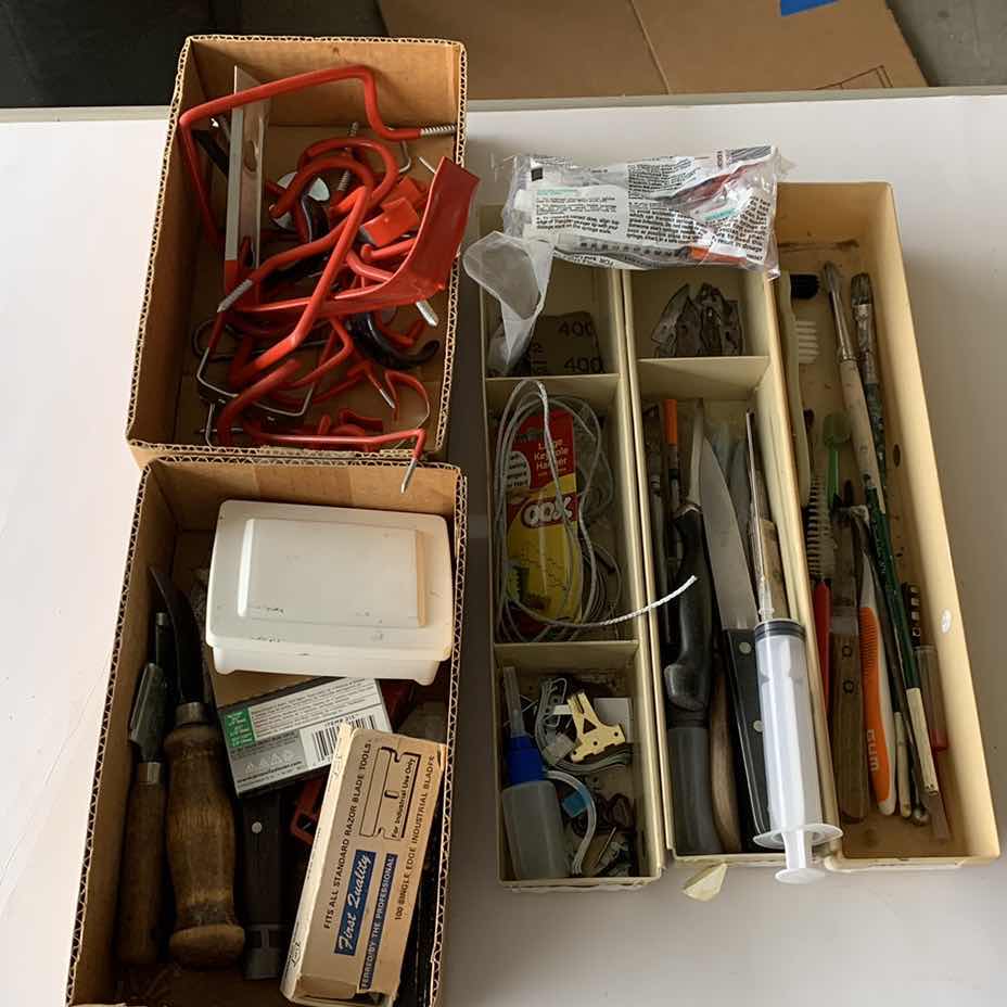 Photo 1 of GARAGE ITEMS