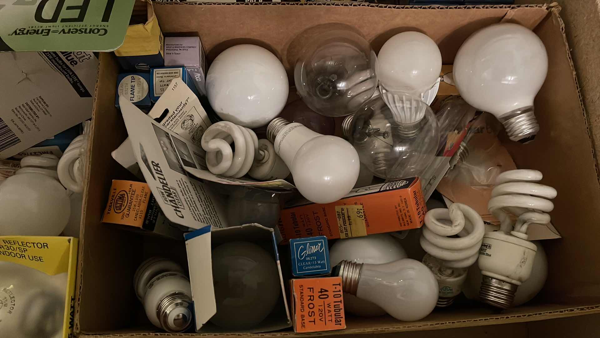 Photo 1 of CONTENTS OF DRAWER - LIGHT BULBS 