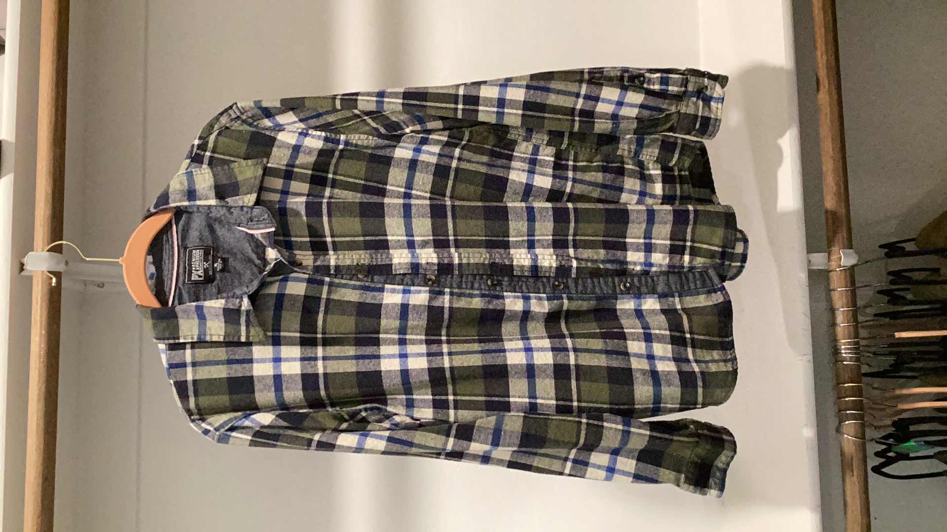 Photo 1 of MENS DRESS SHIRTS SIZE L / XL - SOME DESIGNER