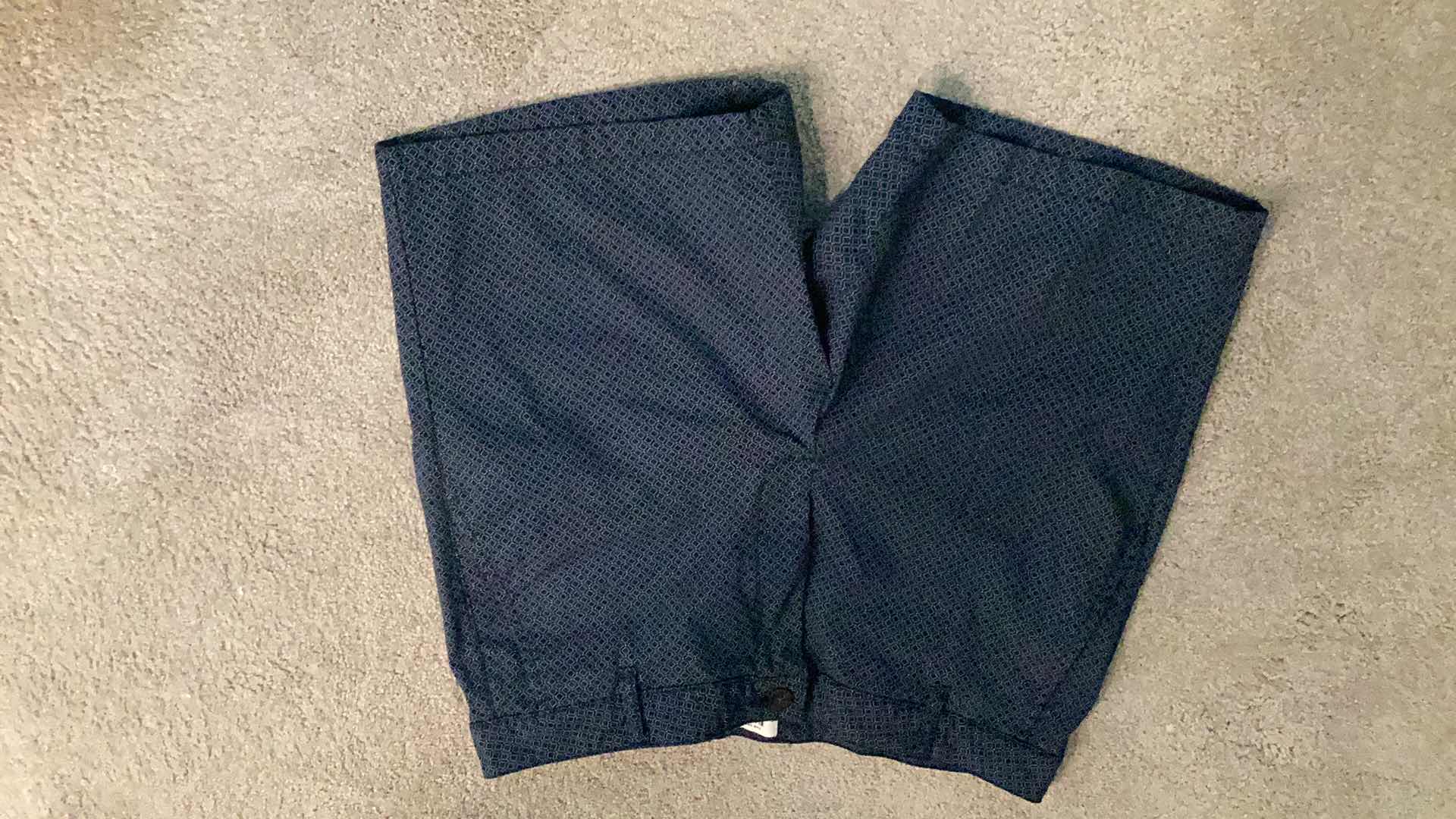 View 3 of MENS SHORTS/SWIM TRUNKS SIZE SOME DESIGNERS BEN SHERMAN, NIKE, JACHS NEWYORK 