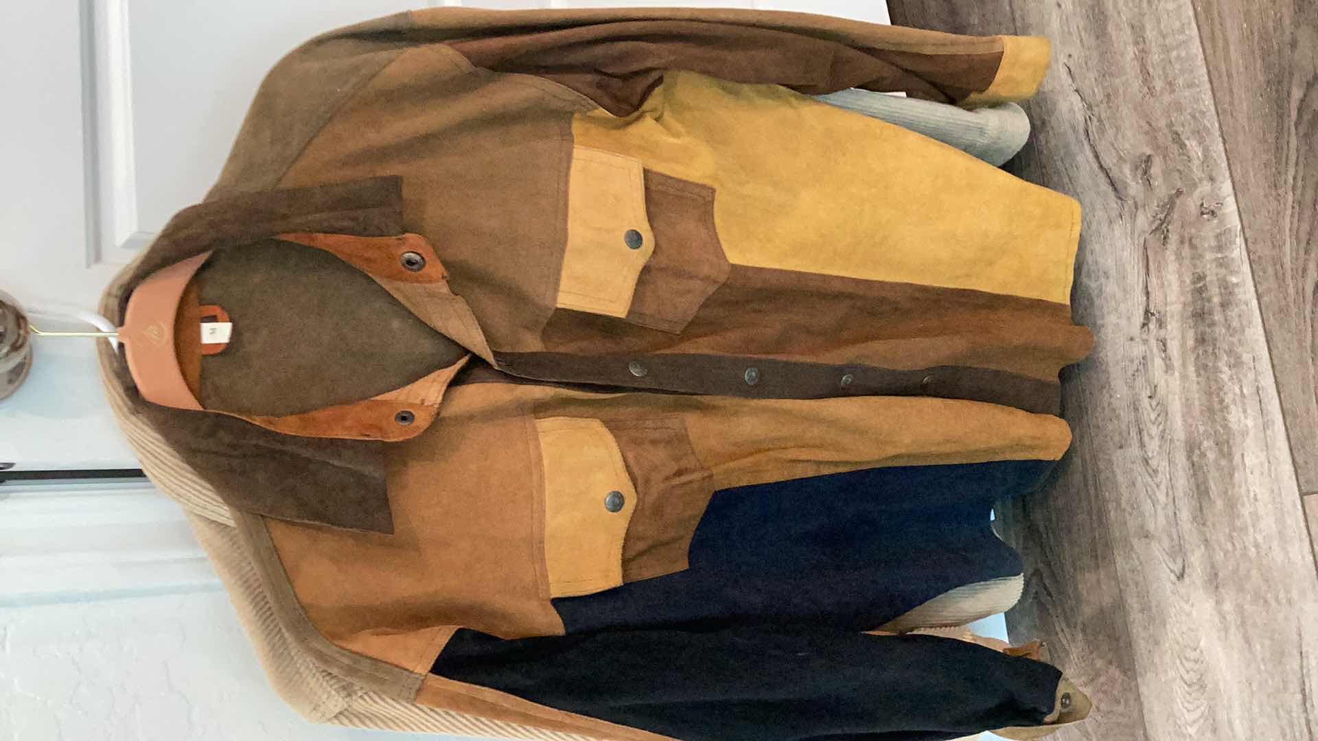 View 2 of MENS SHIRT / JACKETS - BUFFALO DAVID BITTON CORDUROY SIZE L & SUEDE LONG SLEEVE SHIRT SIZE M/L 