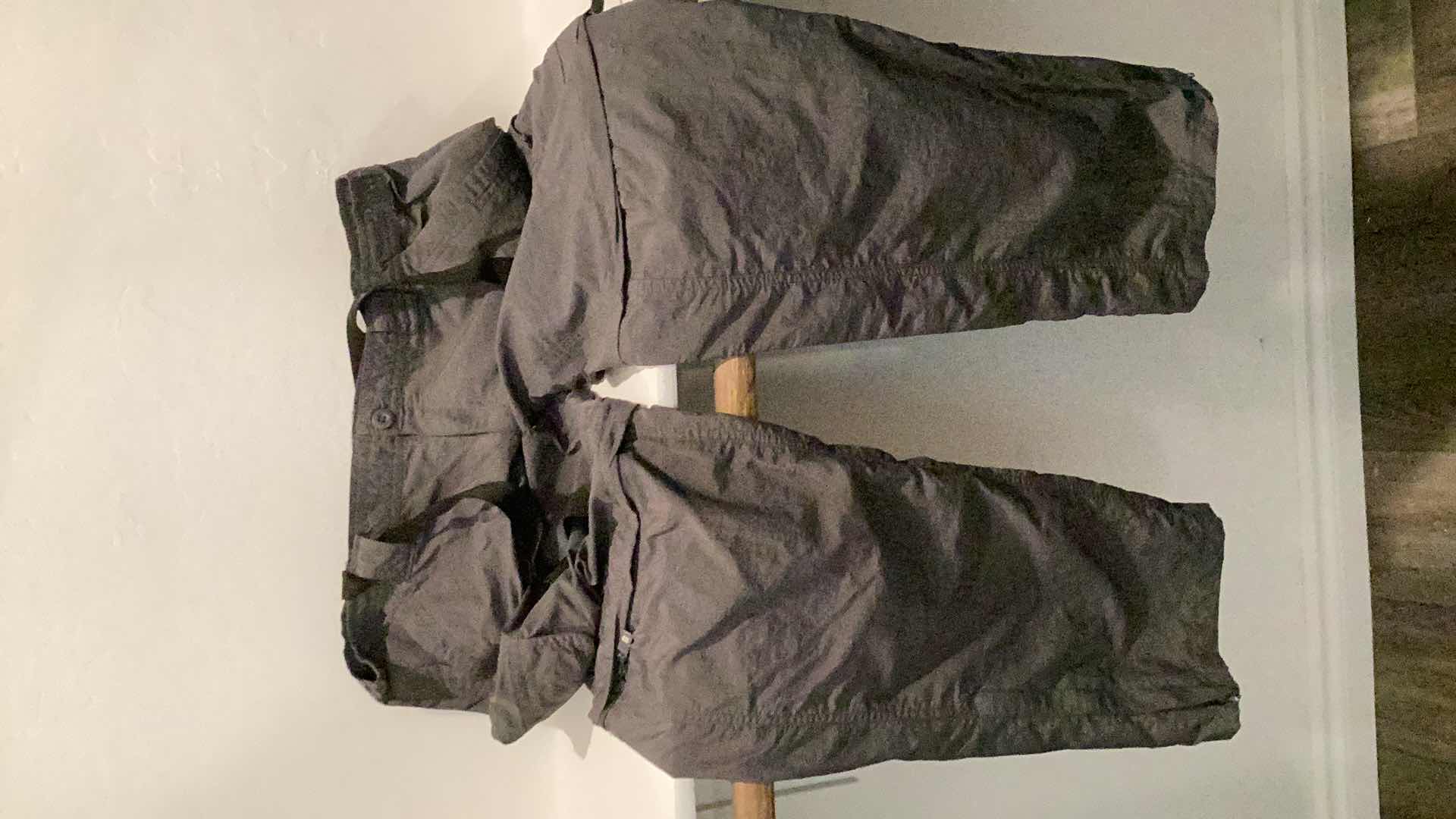 Photo 3 of WORK OUT PANTS SET OF 5 