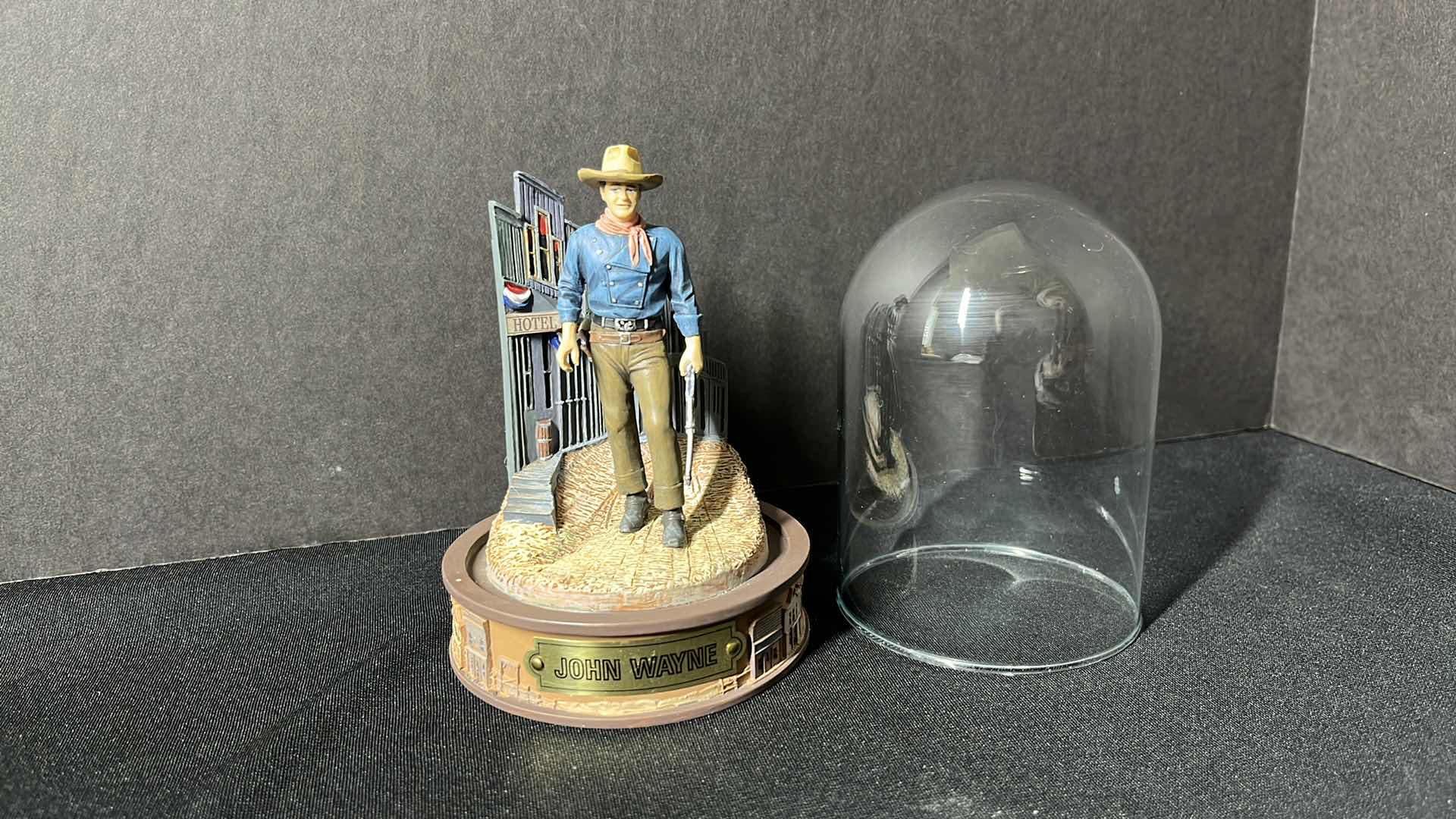 Photo 1 of JOHN WAYNE FRANKLIN MINT LIMITED EDITION HAND-PAINTED SCULTURES W GLASS DOMES 3.5” X 5”