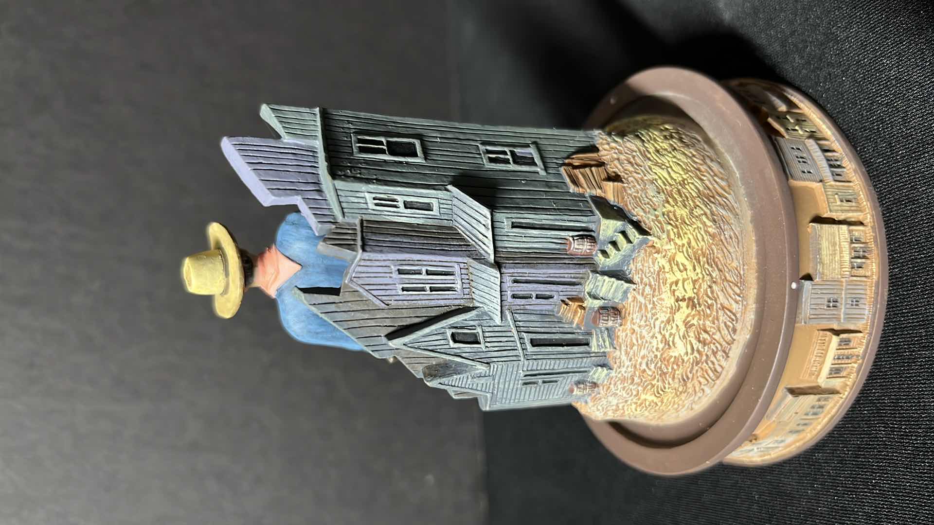 Photo 1 of JOHN WAYNE FRANKLIN MINT LIMITED EDITION HAND-PAINTED SCULTURES W GLASS DOMES 3.5” X 5”