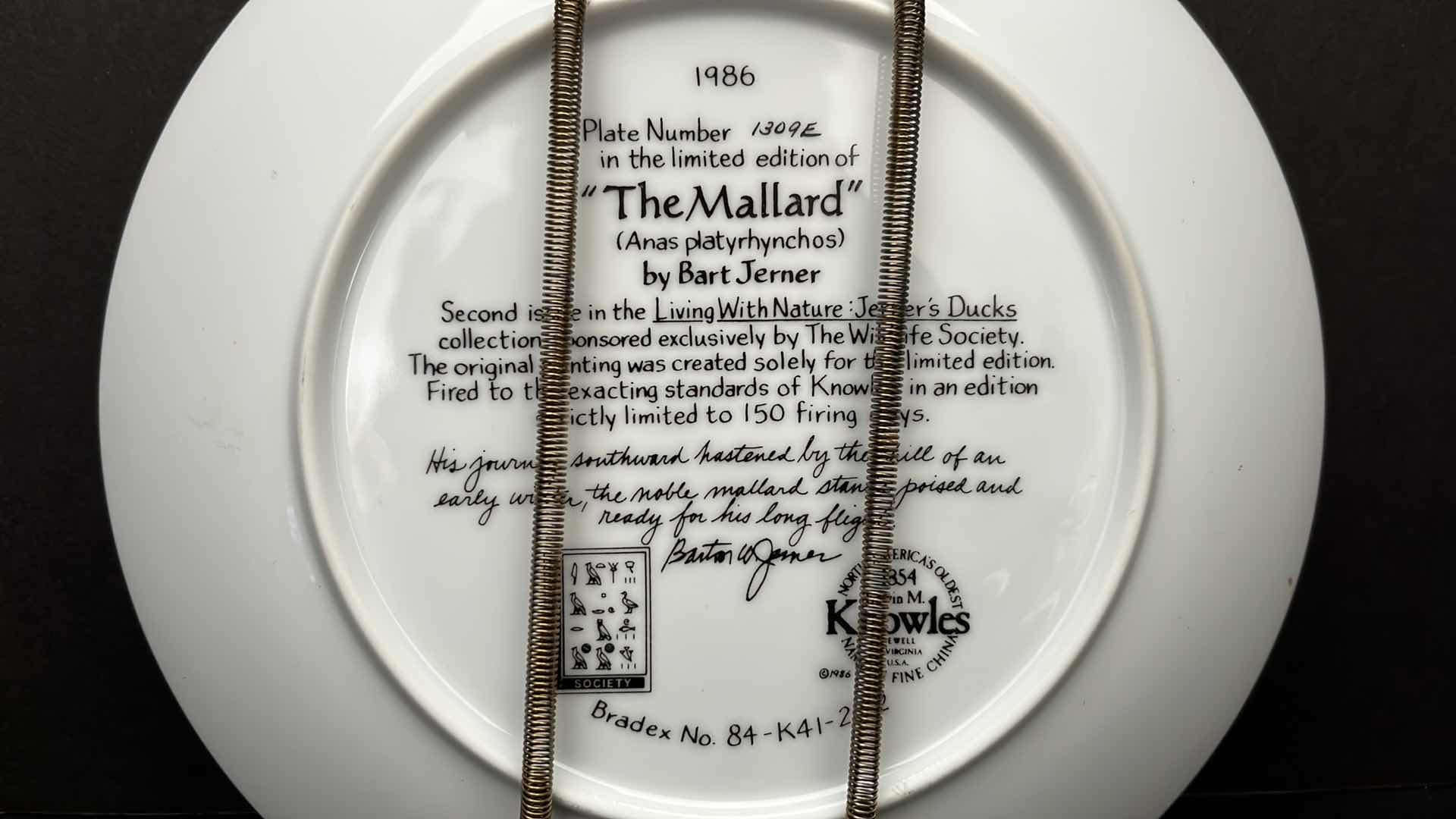 Photo 1 of EDWIN M KNOWLES CHINA CO. LIVING WITH NATURE: JERNER’S DUCKS THE MALLARD W PLATE HANGER & COA 8.5”