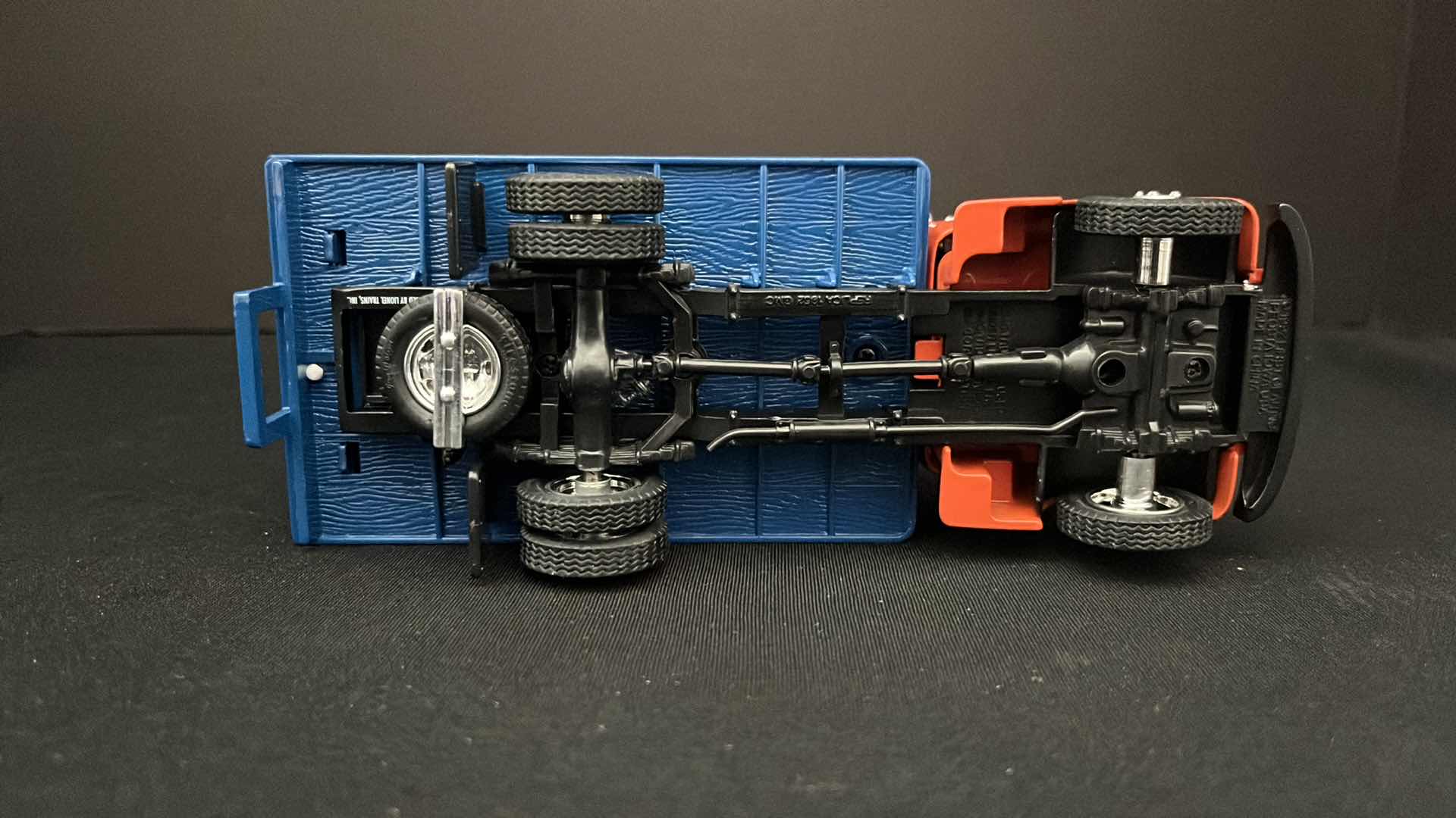 Photo 5 of FIRST GEAR INC, EASTWOOD AUTOMOBILIA TRANSPORTATION COLLECTIBLES LIONEL ELECTRIC TRAINS 1952 GMC C.O.E. NO 19-0108