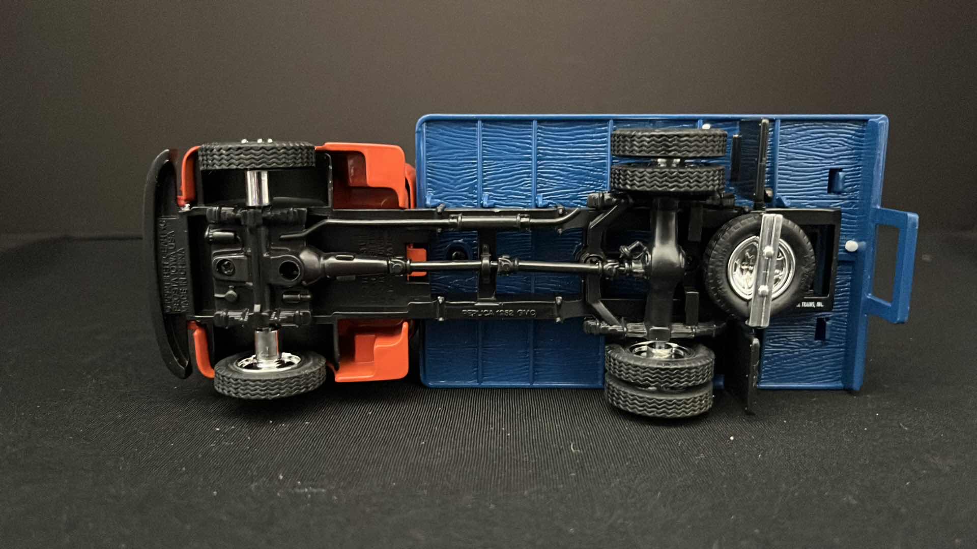 Photo 5 of FIRST GEAR INC, EASTWOOD AUTOMOBILIA TRANSPORTATION COLLECTIBLES LIONEL ELECTRIC TRAINS 1952 GMC C.O.E. STOCK NO 19-0108