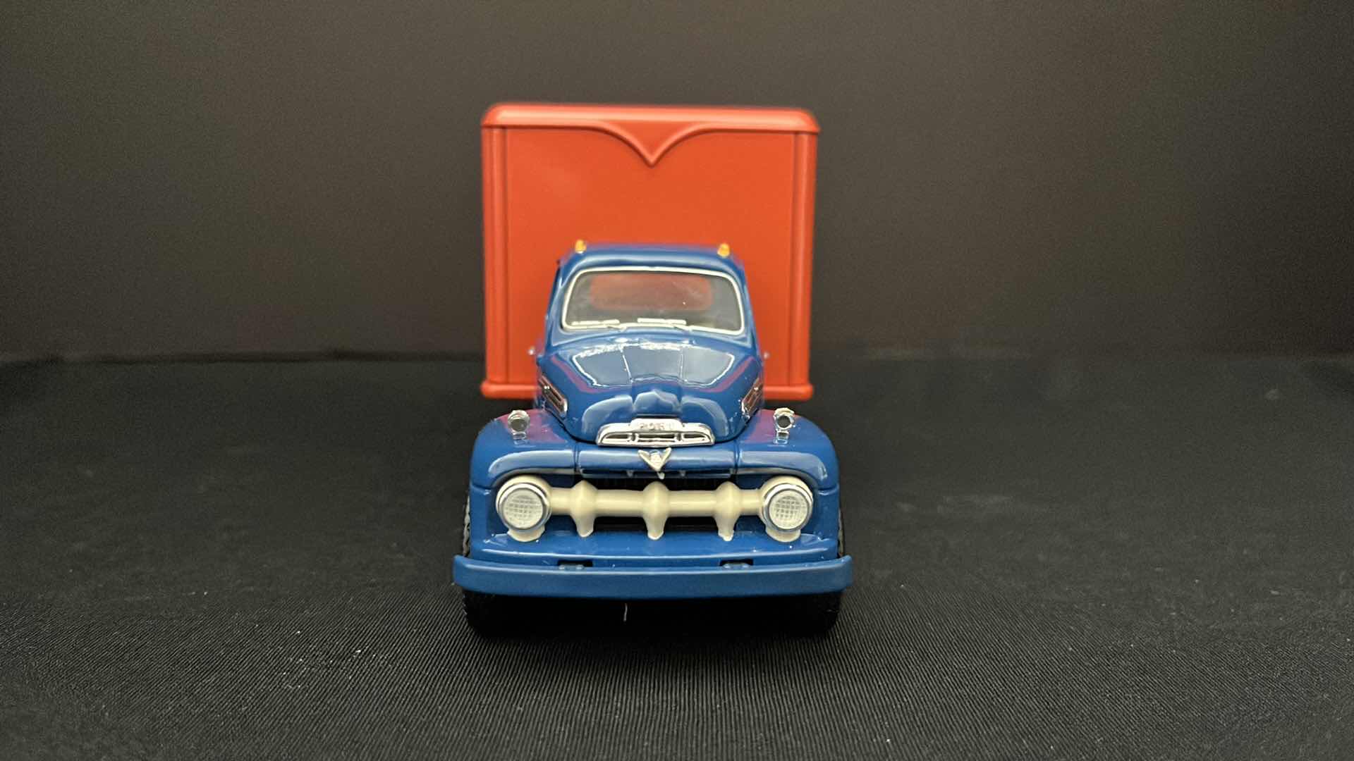 Photo 1 of FIRST GEAR INC, EASTWOOD AUTOMOBILIA TRANSPORTATION COLLECTIBLES LIONEL ELECTRIC TRAINS 1951 FORD F-6 STOCK NO 19-0104