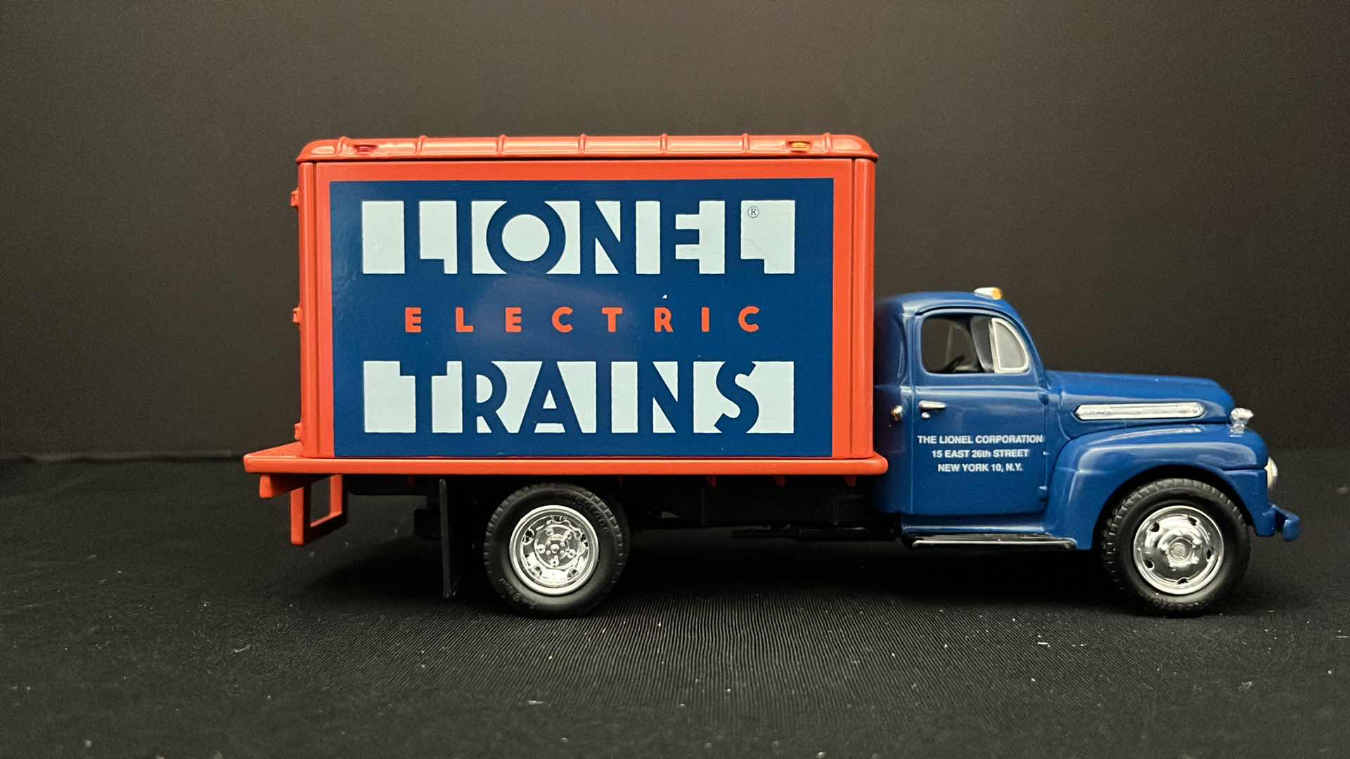 Photo 1 of FIRST GEAR INC, EASTWOOD AUTOMOBILIA TRANSPORTATION COLLECTIBLES LIONEL ELECTRIC TRAINS 1951 FORD F-6 STOCK NO 19-0104