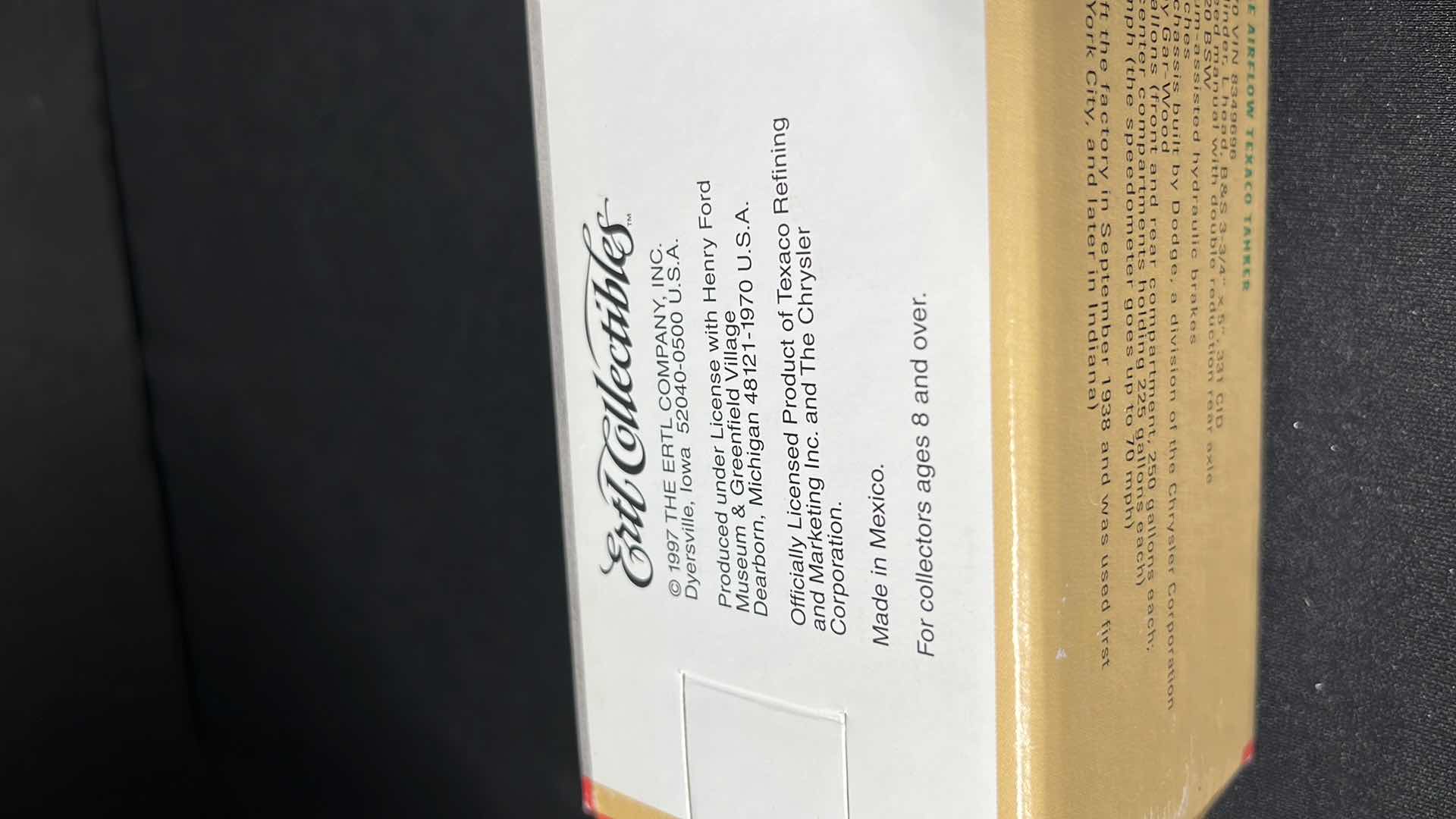 Photo 11 of ERTL COLLECTIBLES, 1997 TEXACO HENRY FORD MUSEUM & GREENFIELD VILLAGE DIE-CAST REPLICA 1939 DODGE AIRFLOW AND VINTAGE MINIATURE GAS CYLINDER PUMP 7.5”
$25
$15