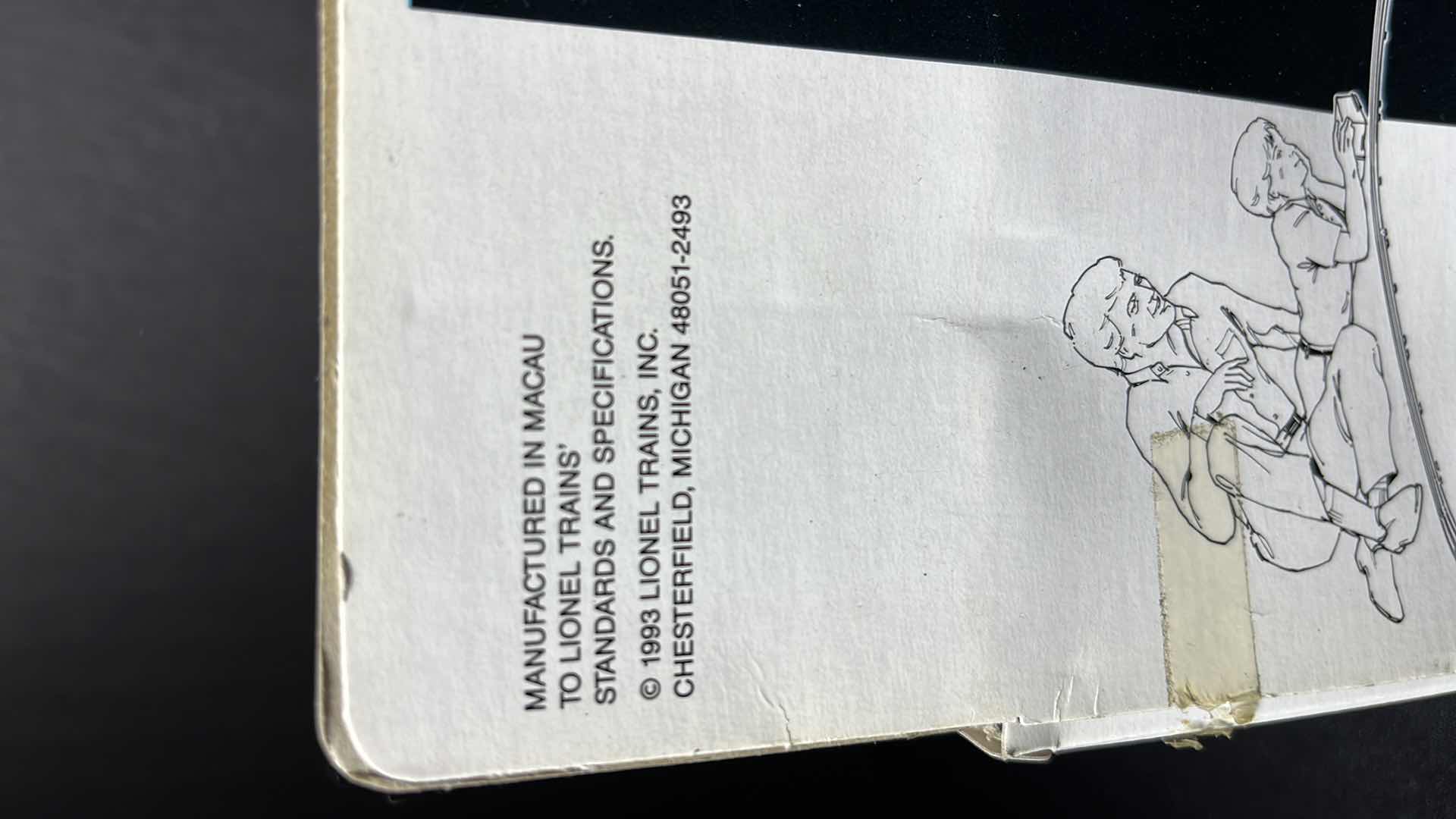 Photo 1 of LIONEL TRAINS INC, MADISON HARDWARE CO. LCCA SPECIAL EDITION TRACTOR & TRAILER 1993 NO 6-12779