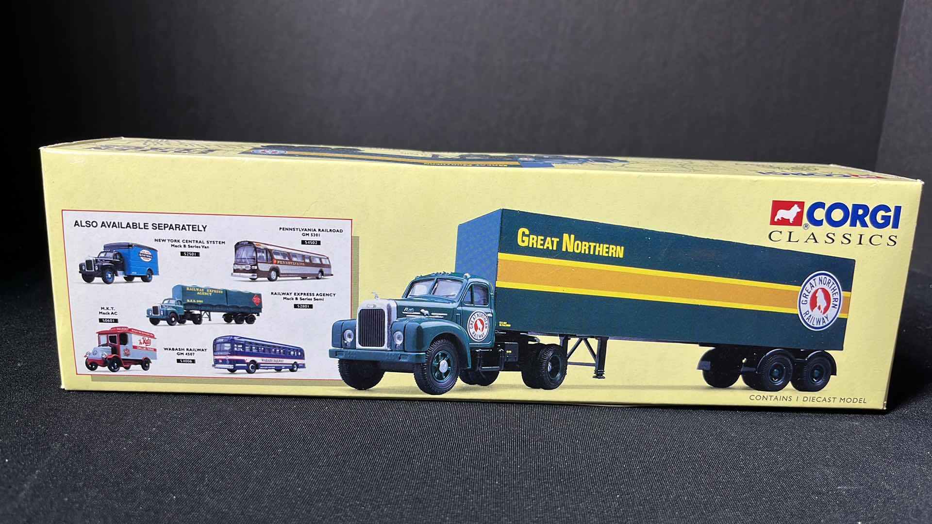 Photo 1 of CORGI CLASSICS LIMITED EDITION GREAT NORTHERN RAILWAY MACK B SERIES SEMI 1996 STOCK NO 52301