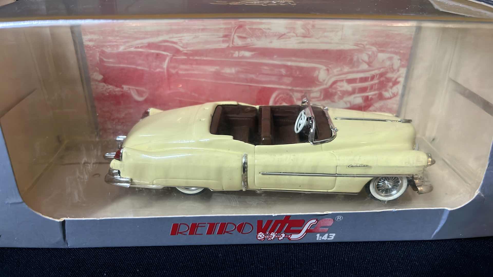 Photo 1 of VITESSE RETRO VOITURES MINIATURE SCALE MODEL CAR 1:43, 280 CADILLAC EL DORADO 1950-1953 OPEN CABRIOLET