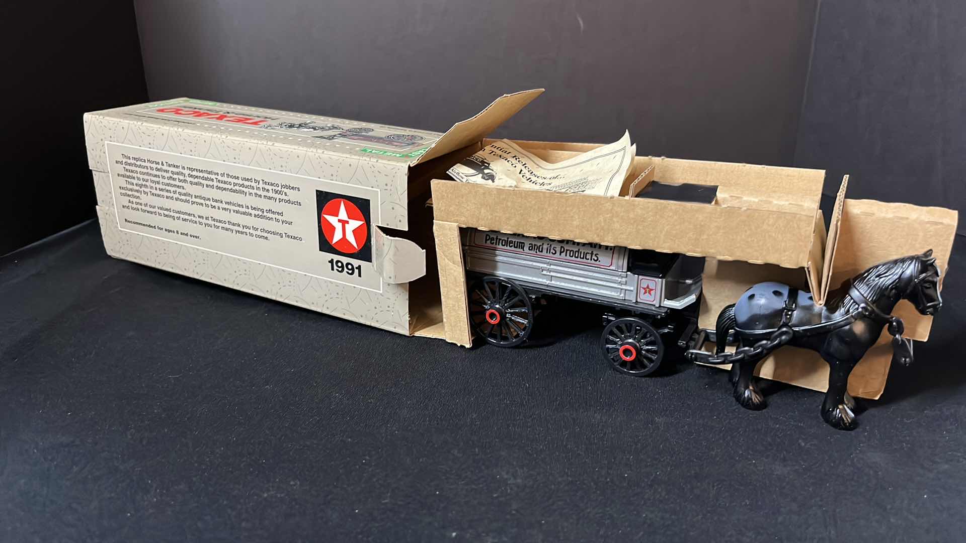 Photo 1 of ERTL DIE-CAST METAL LIMITED EDITION TEXACO HORSE & TANKER LOCKING COIN BANK W KEY, COLLECTORS SERIES #8, 1991 (STOCK NO 9390VP)