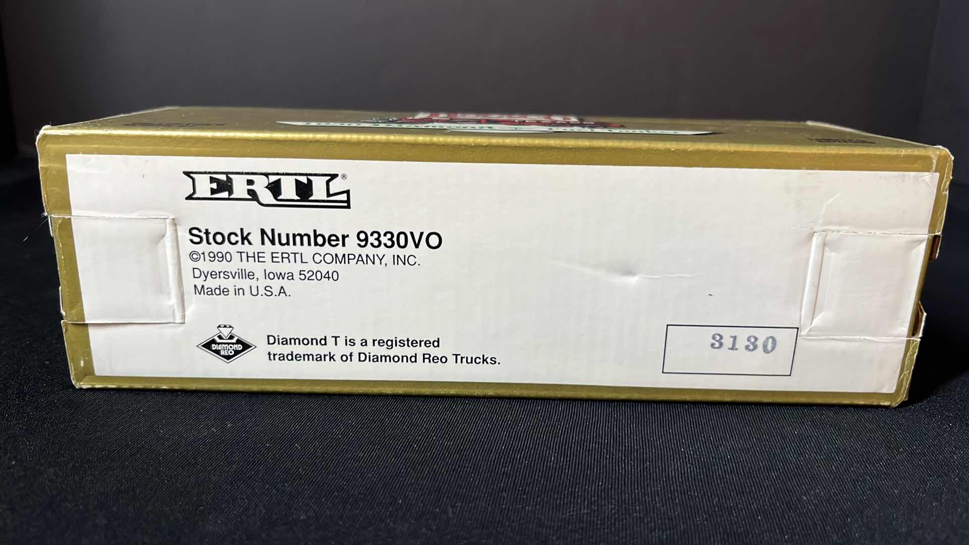 Photo 1 of ERTL LIMITED EDITION TEXACO 1930 DIAMOND FUEL TANKER, COLLECTORS SERIES #7, 1990 (STOCK NO 9330VO)