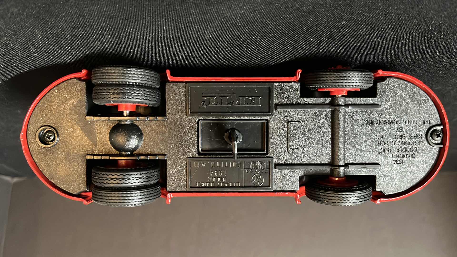 Photo 1 of ERTL DIE-CAST METAL TEXACO 1934 DOODLE BUG DIAMOND TANKER LOCKING COIN BANK W KEY, COLLECTORS SERIES #11, 1994 (STOCK NO B195)