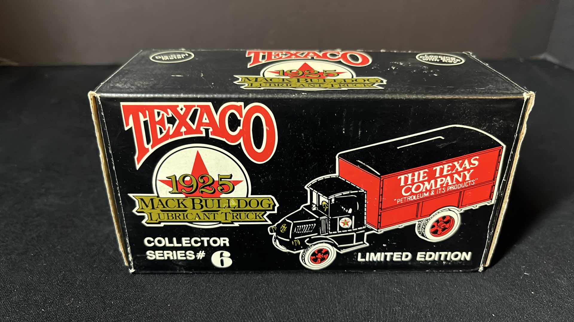 Photo 1 of ERTL DIE-CAST METAL LIMITED EDITION TEXACO 1925 MACK BULLDOG LUBRICANT TRUCK LOCKING COIN BANK W KEY, COLLECTORS SERIES #6, 1989 (STOCK NO 9040VO)