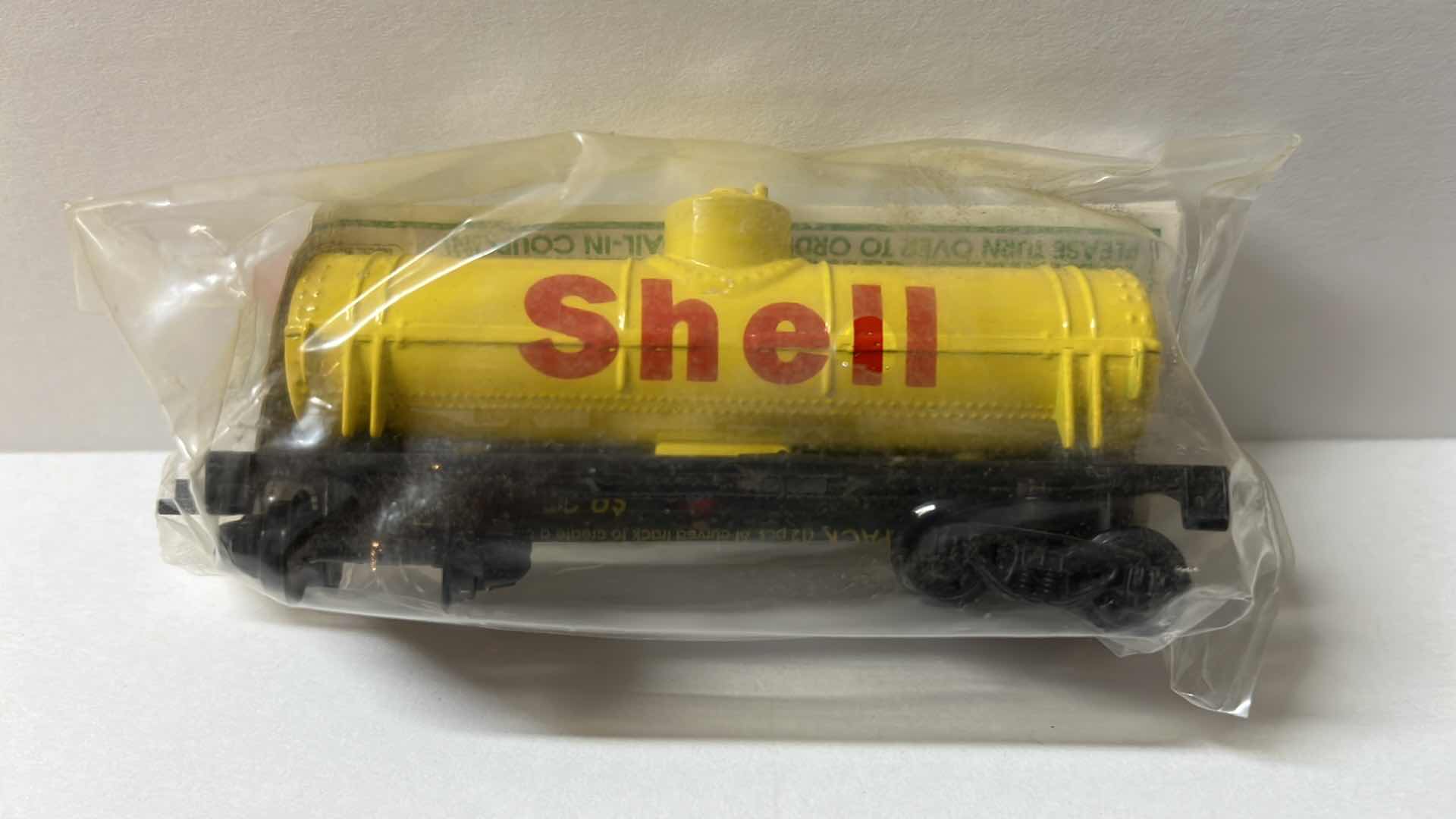 View 5 of FLETCHER-BARNHARDT & WHITE INC SHELL GAS TRAIN SET, 19.5” X H2”